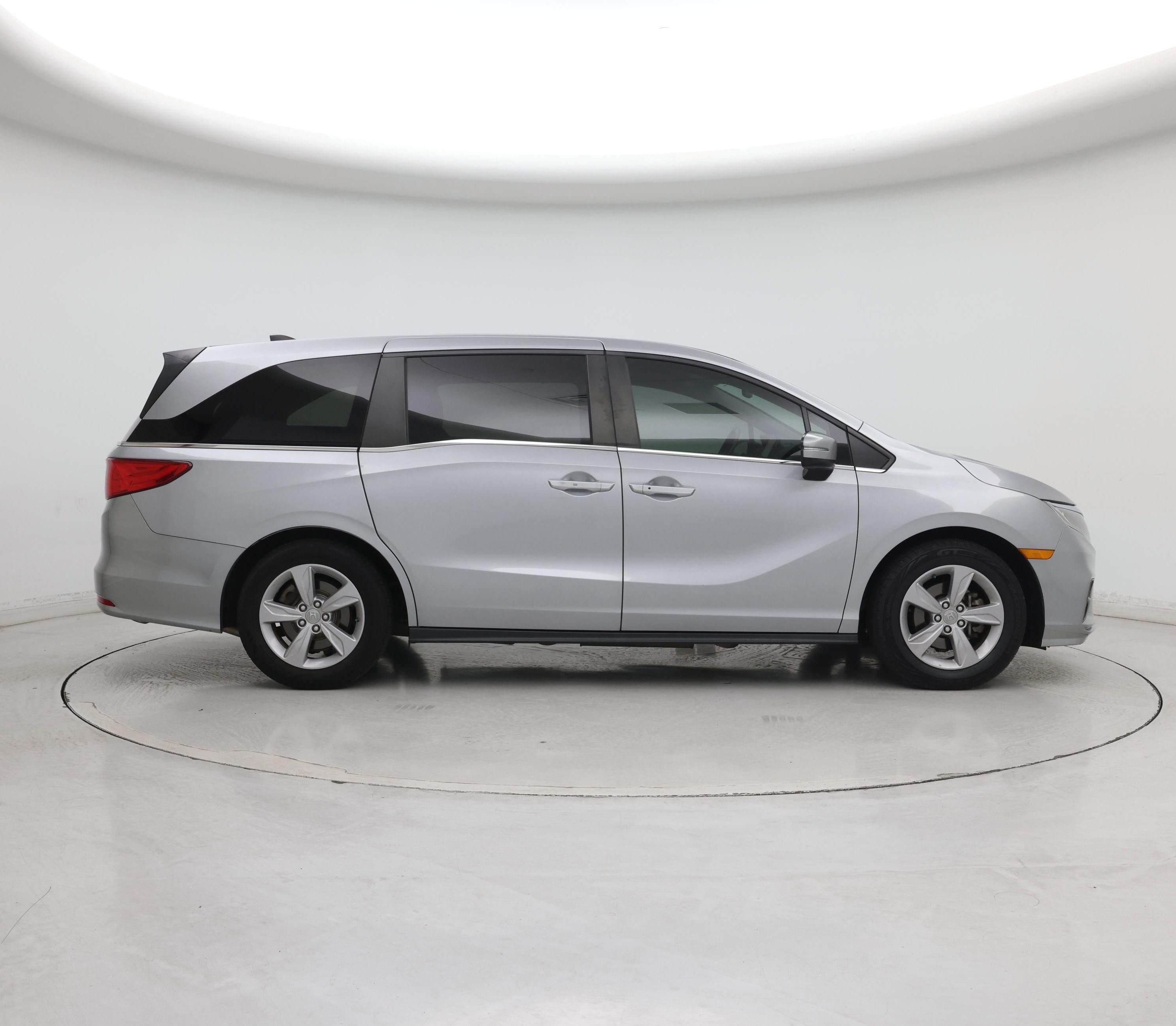 Thumbnail: 2020 Honda Odyssey - 7
