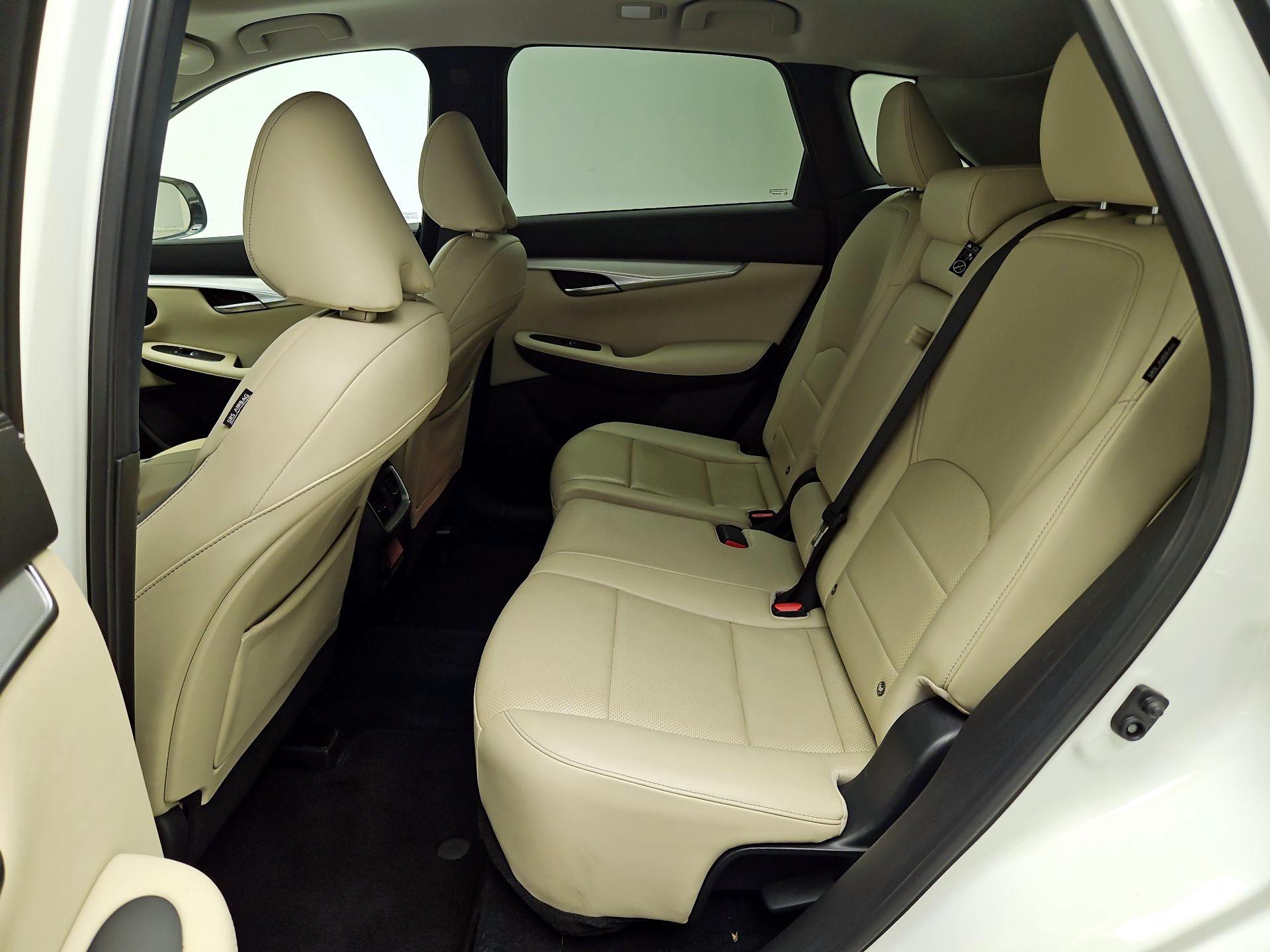 Thumbnail: 2021 INFINITI QX50 - 18
