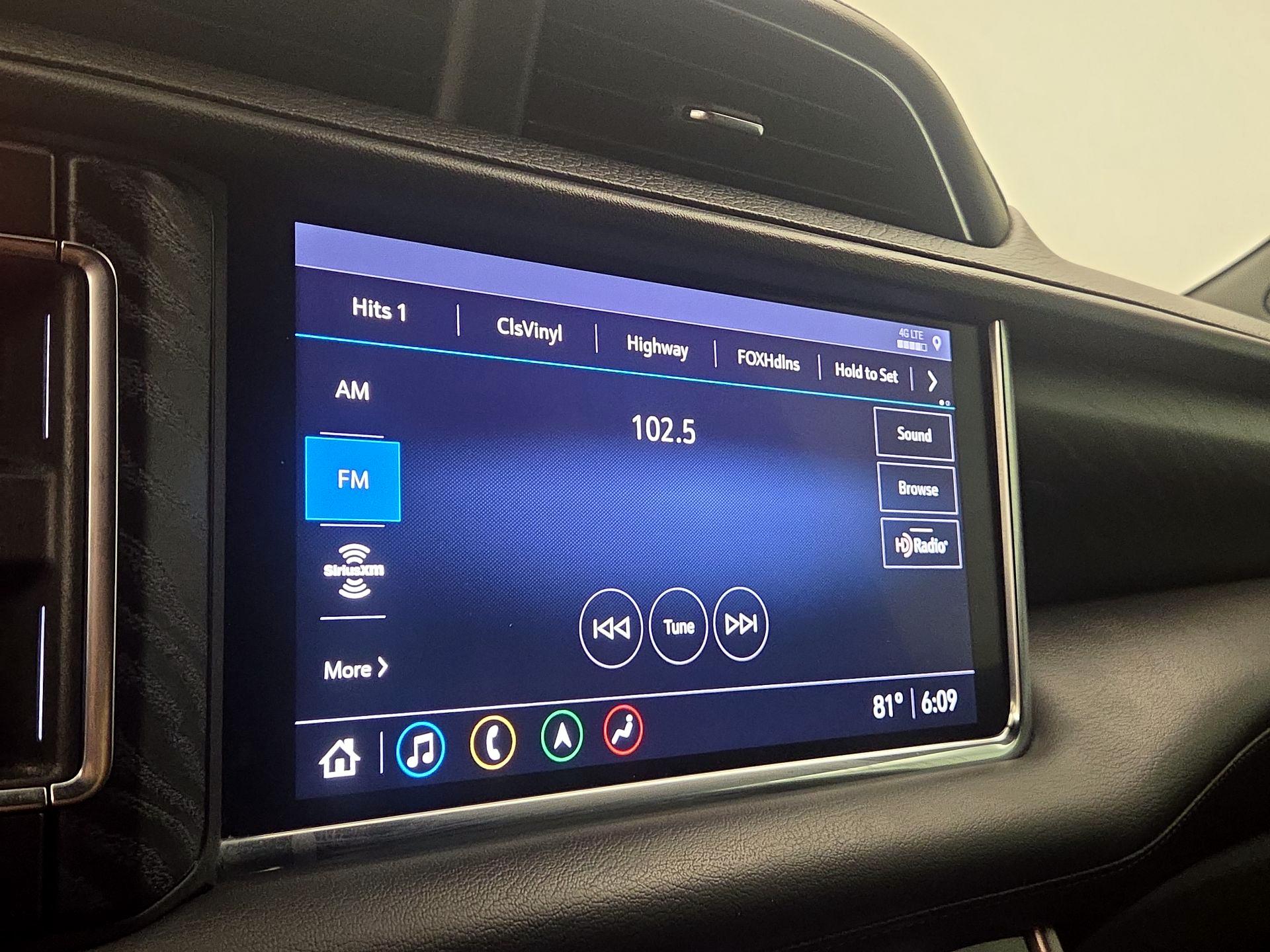 Thumbnail: 2021 GMC Yukon XL - 15