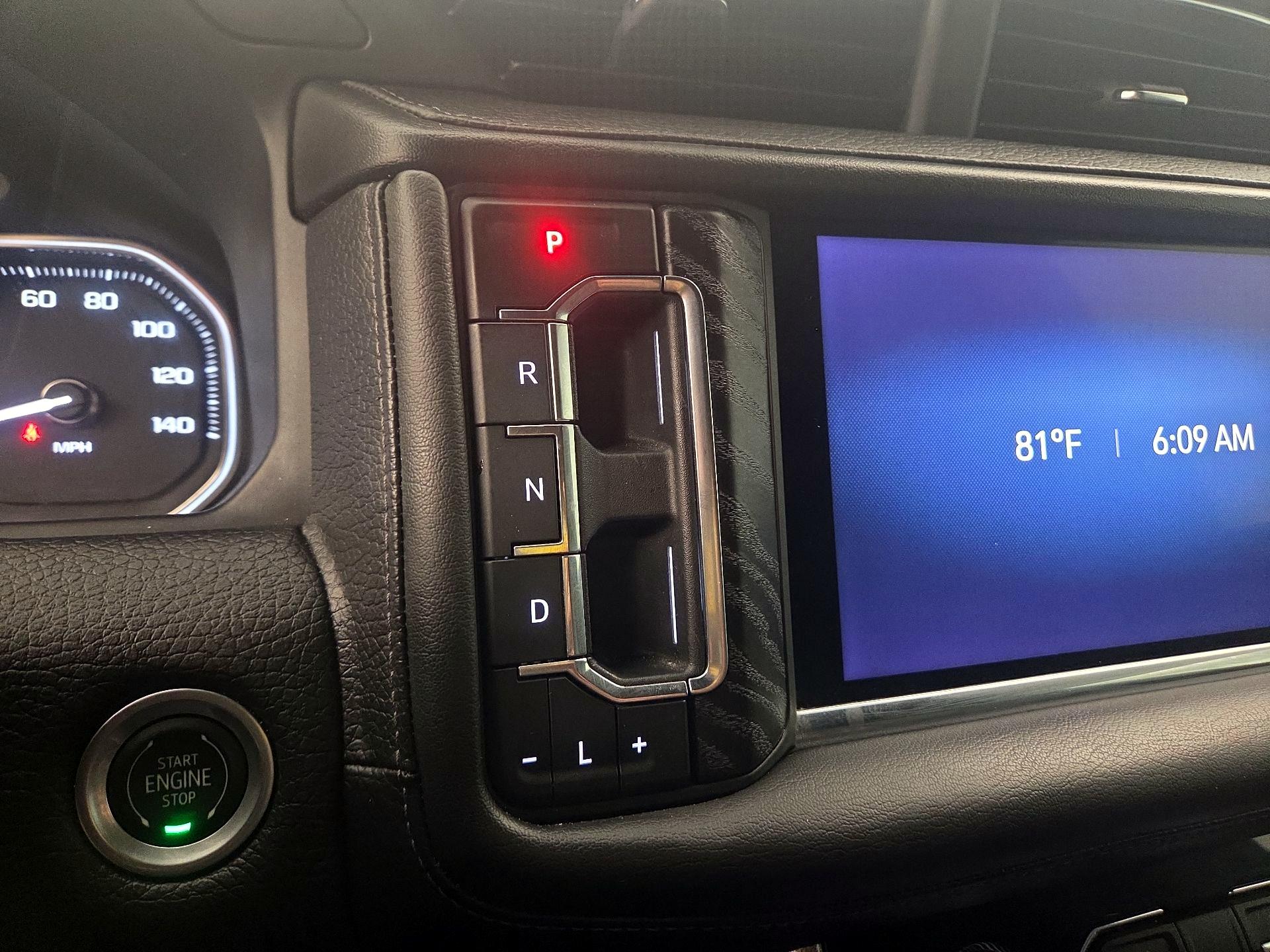 Thumbnail: 2021 GMC Yukon XL - 17