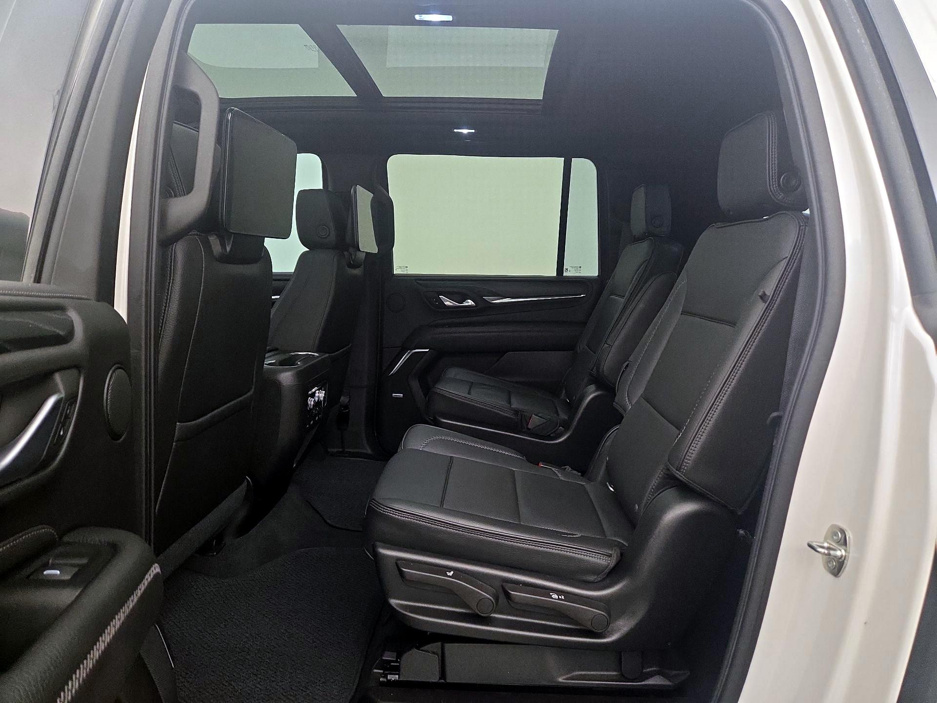 Thumbnail: 2021 GMC Yukon XL - 20