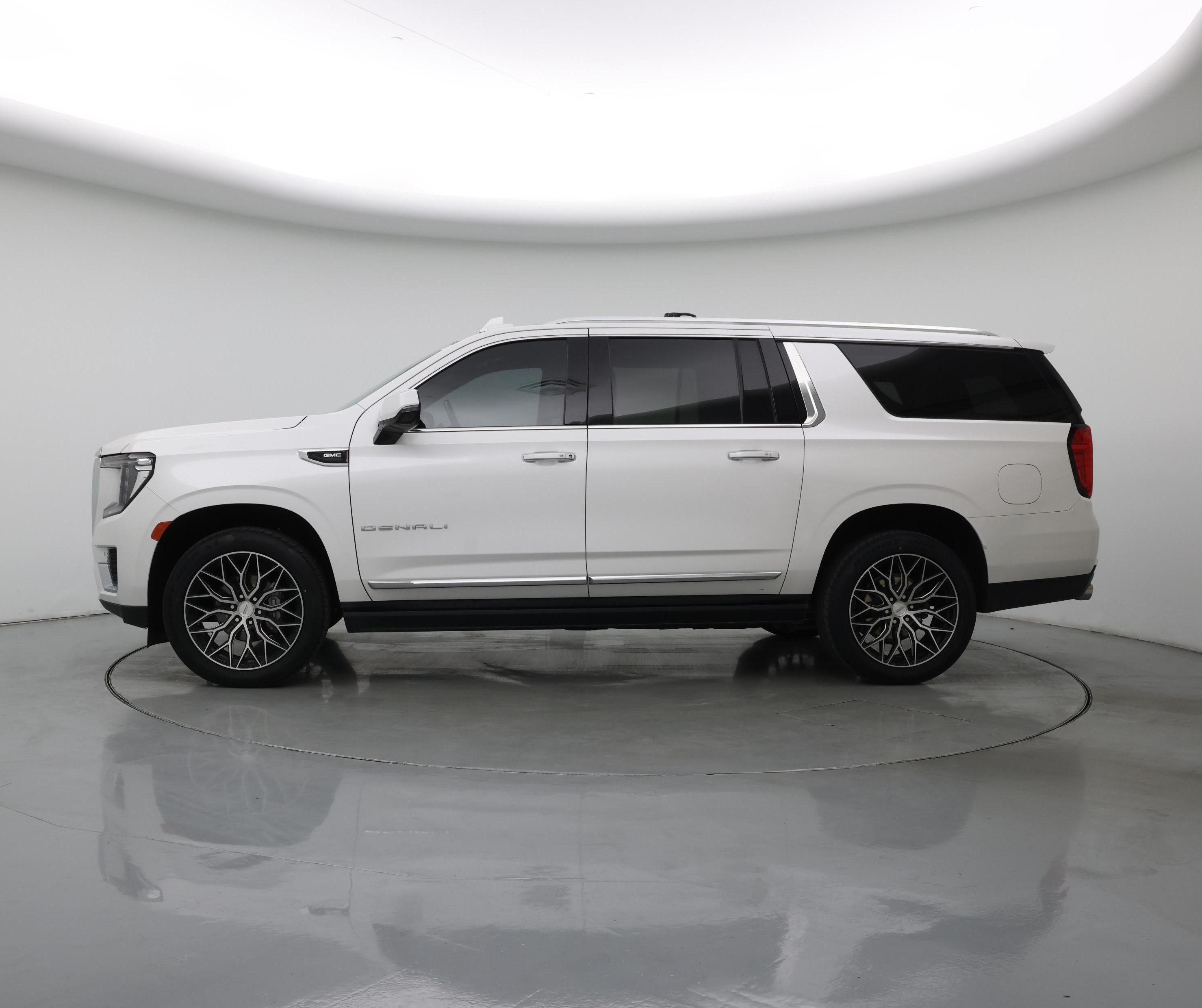 Thumbnail: 2021 GMC Yukon XL - 3