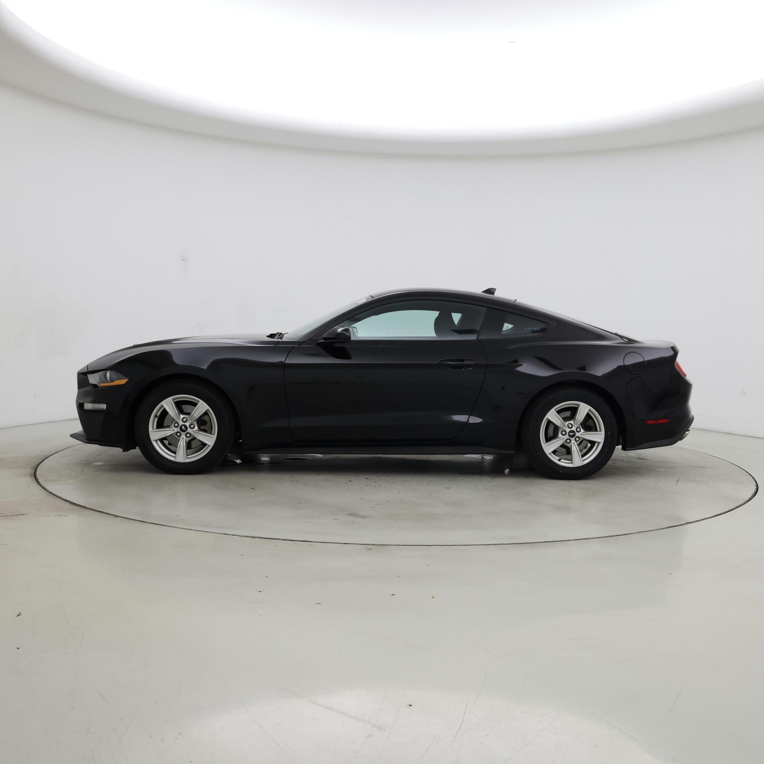 Thumbnail: 2020 Ford Mustang - 3