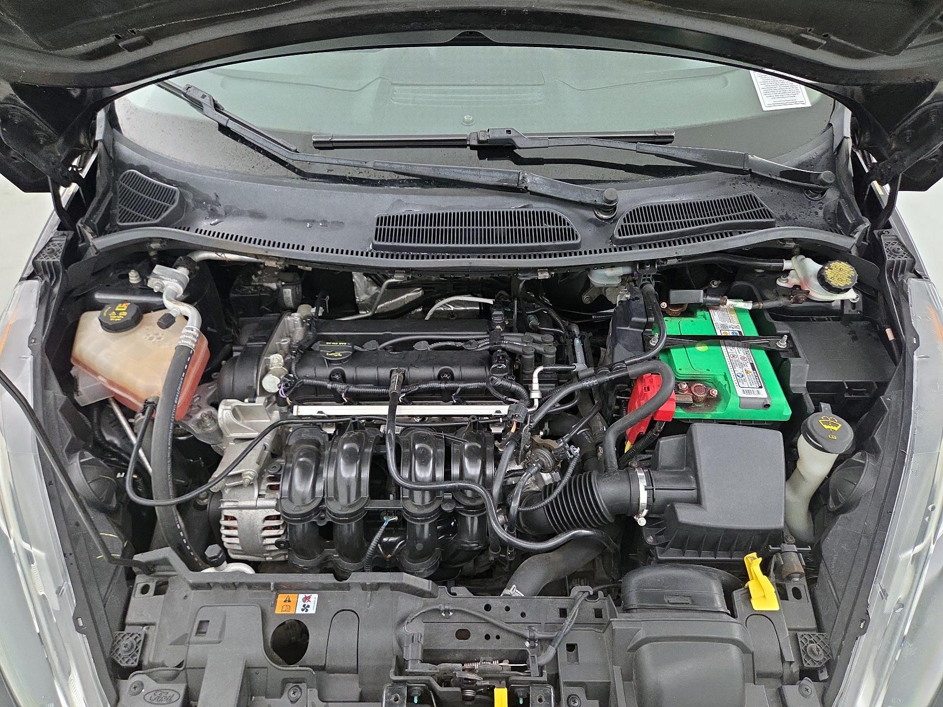Thumbnail: 2014 Ford Fiesta - 20