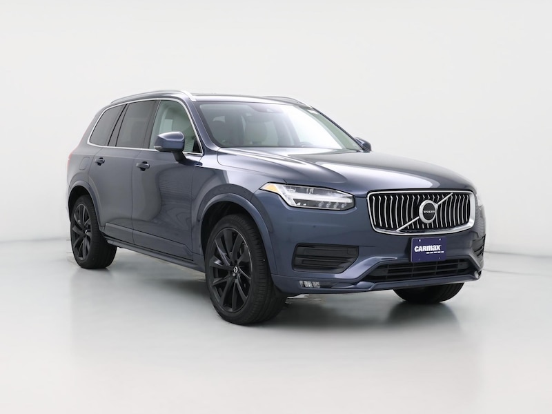 2020 Volvo XC90 T6 Momentum