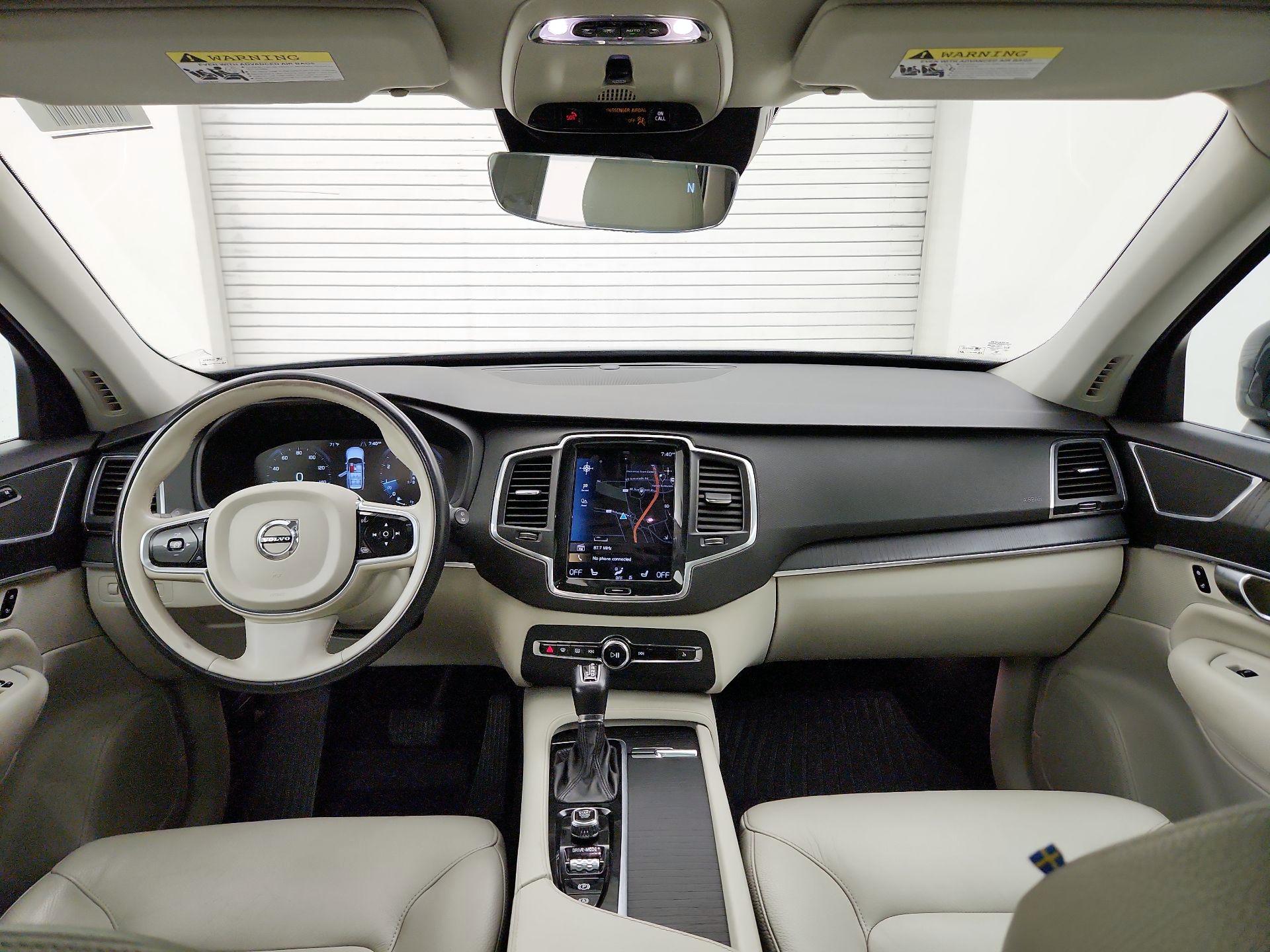 Thumbnail: 2020 Volvo XC90 - 9