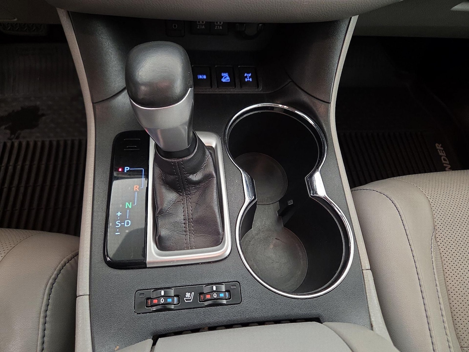 2017 Toyota Highlander Limited Platinum - Photo 19