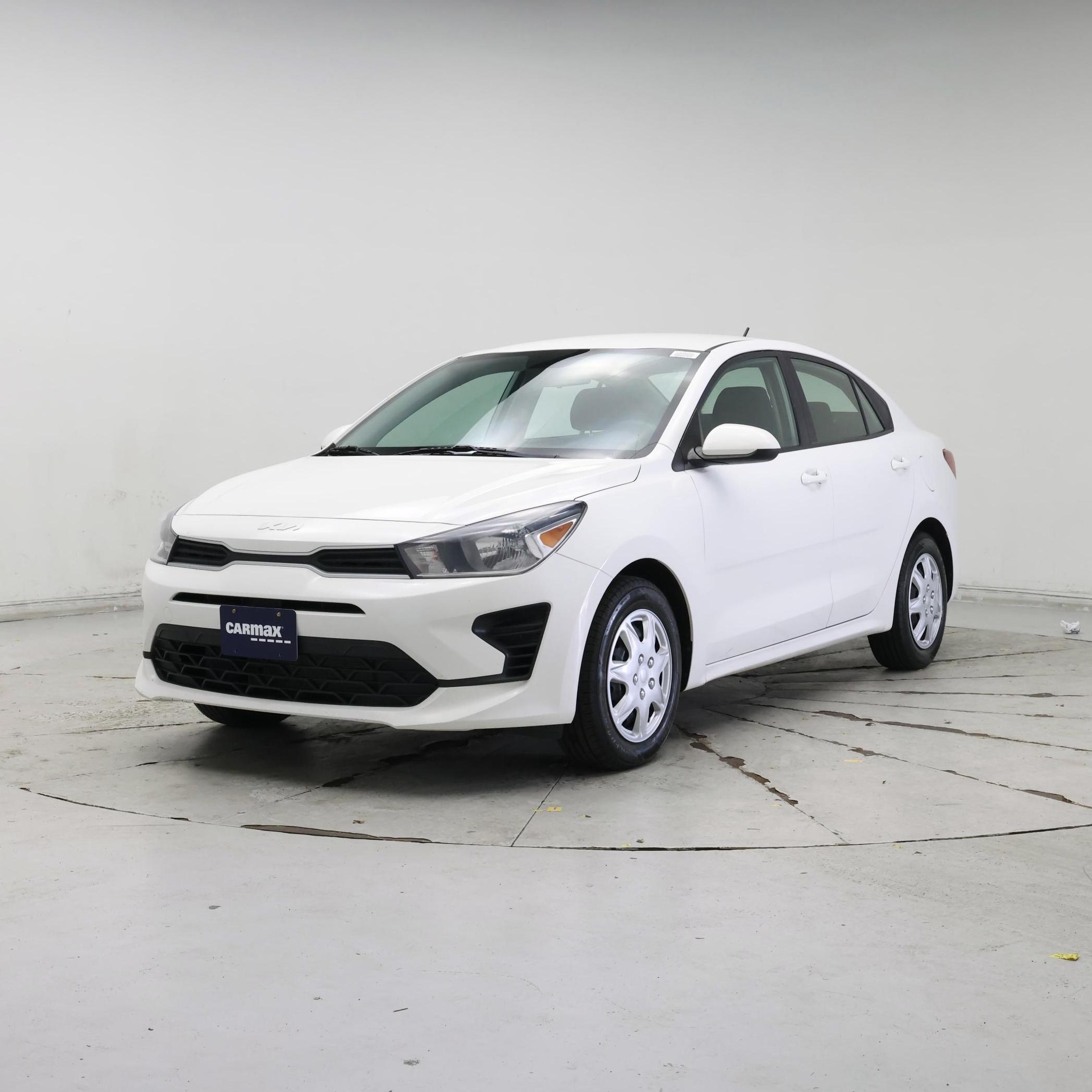 Thumbnail: 2022 Kia Rio - 4