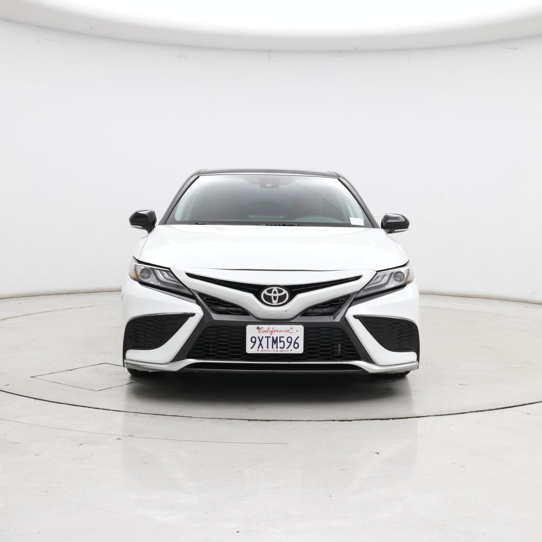 Thumbnail: 2021 Toyota Camry - 5