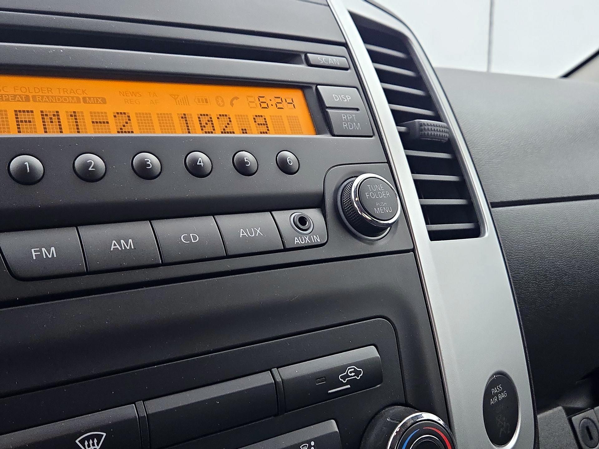 Thumbnail: 2015 Nissan Frontier - 17