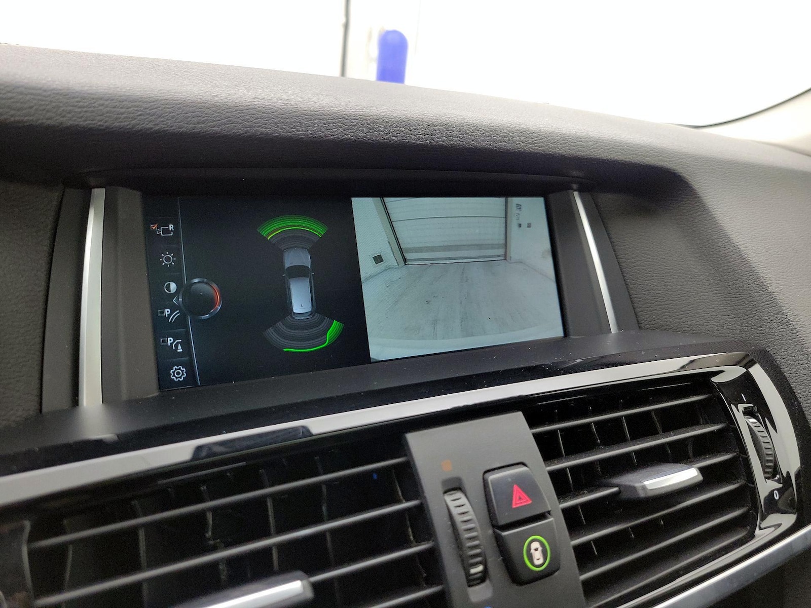 2017 BMW X3 sDrive28i - Photo 16