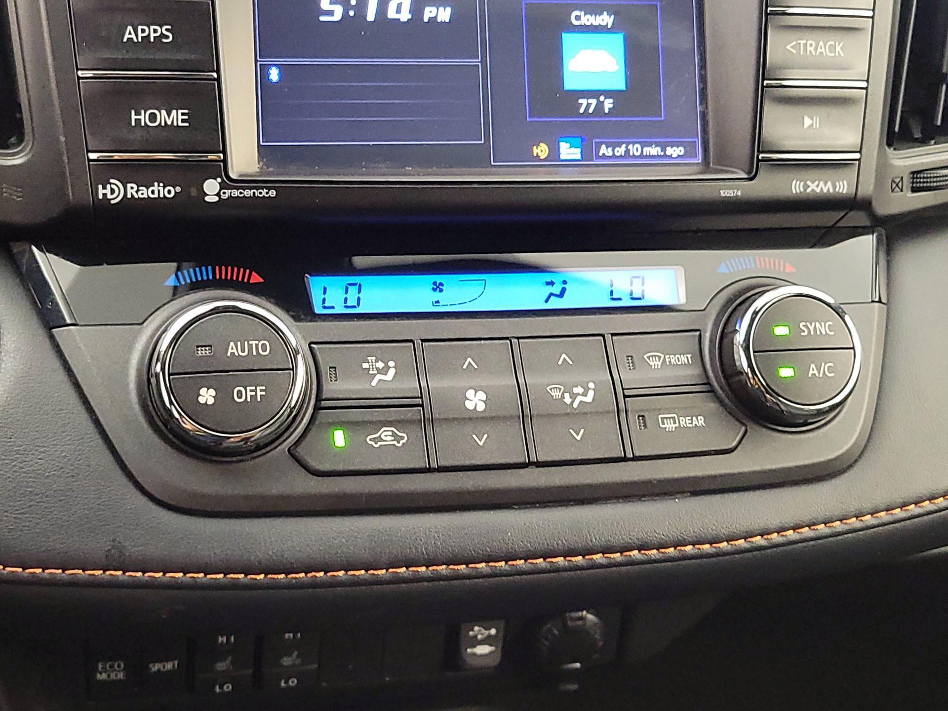 Thumbnail: 2017 Toyota RAV4 - 16