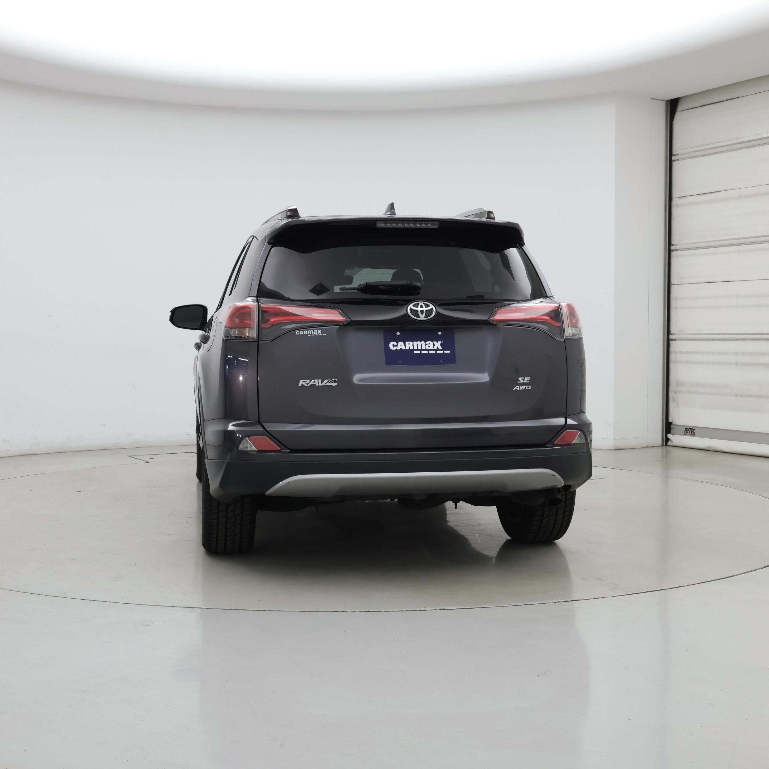 Thumbnail: 2017 Toyota RAV4 - 6
