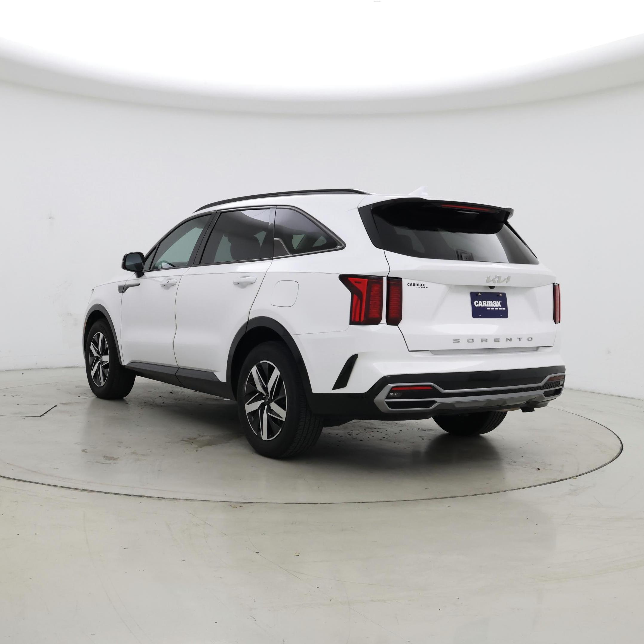 Thumbnail: 2022 Kia Sorento - 2