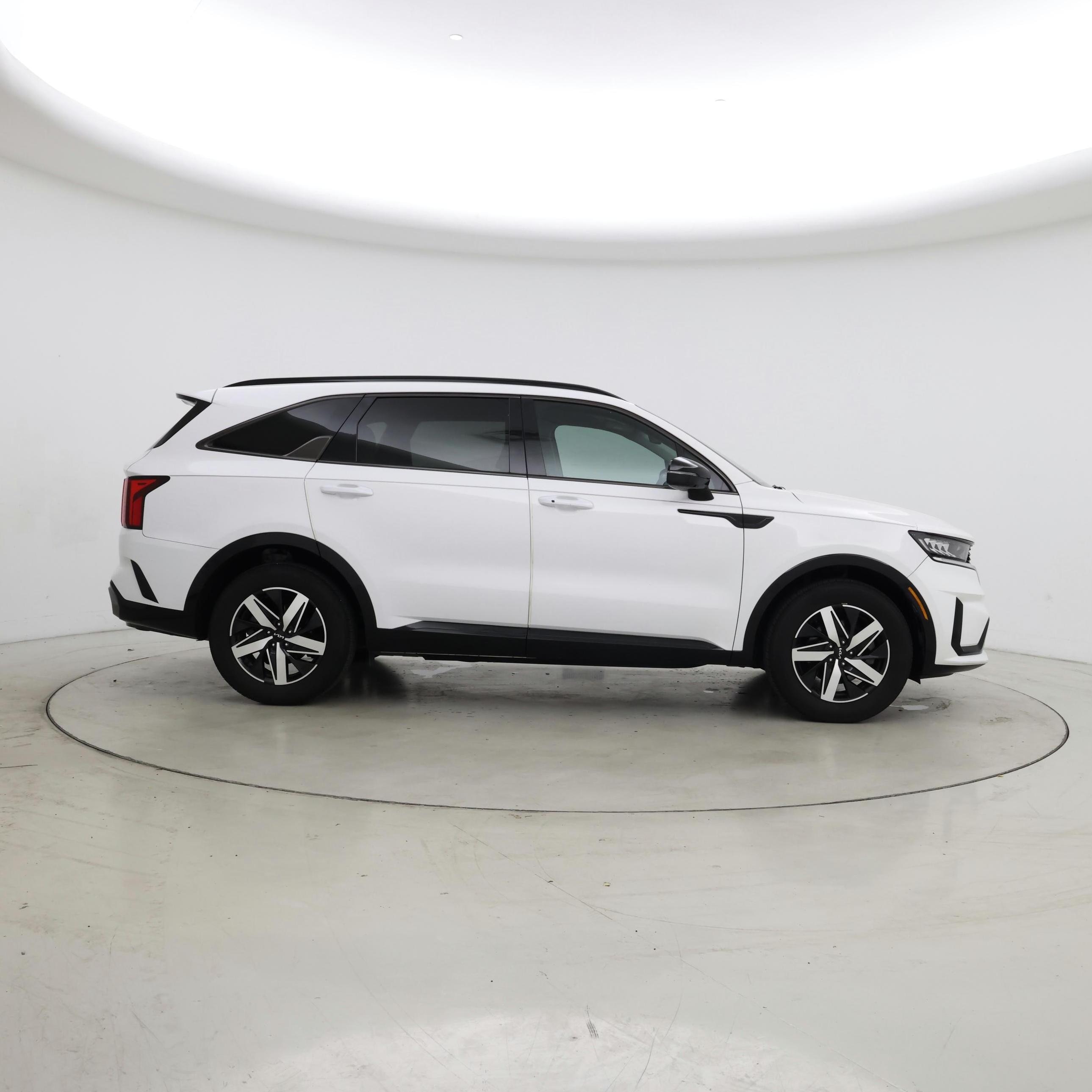 Thumbnail: 2022 Kia Sorento - 7