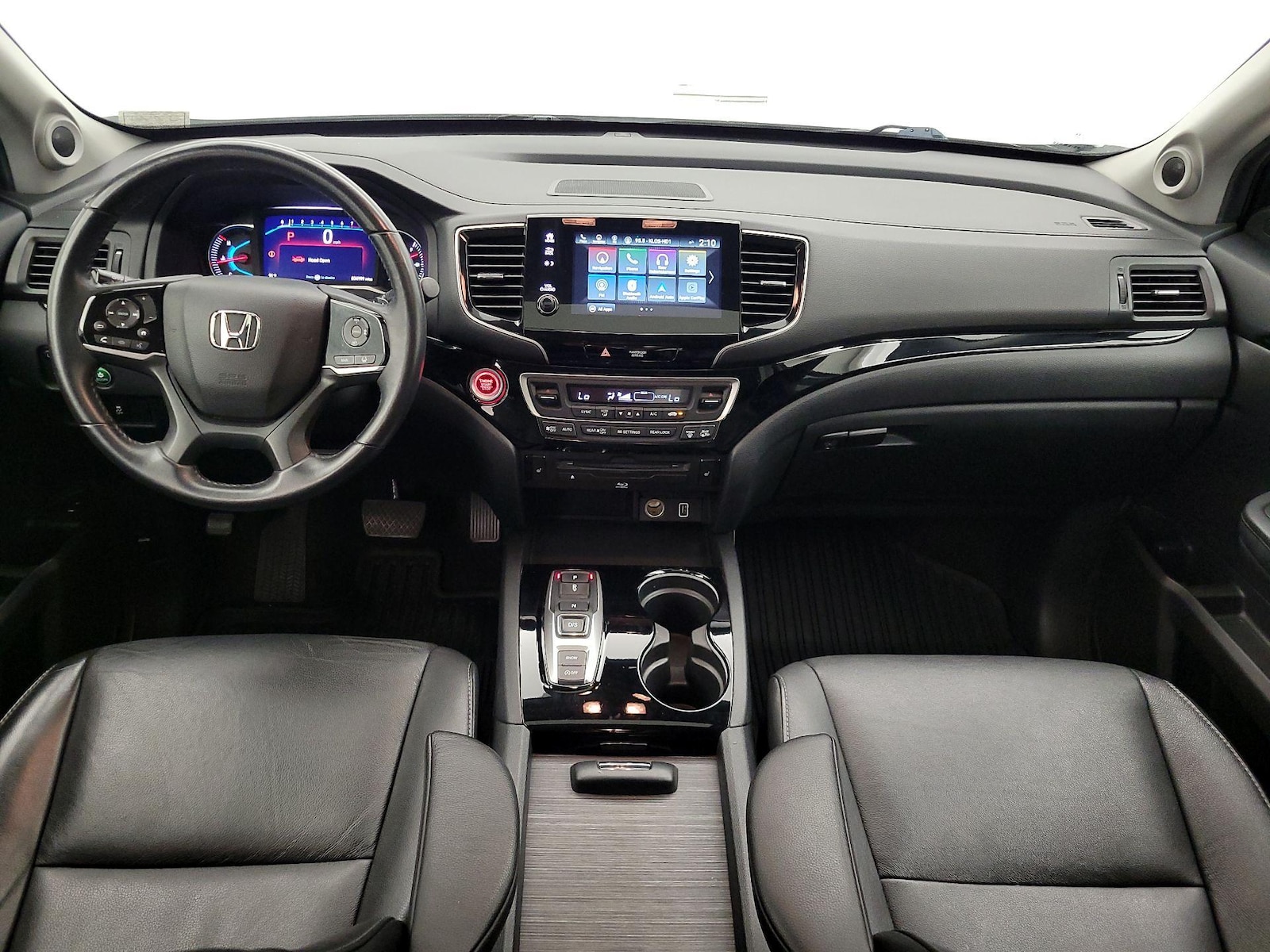 Apple CarPlay® & Android Auto™