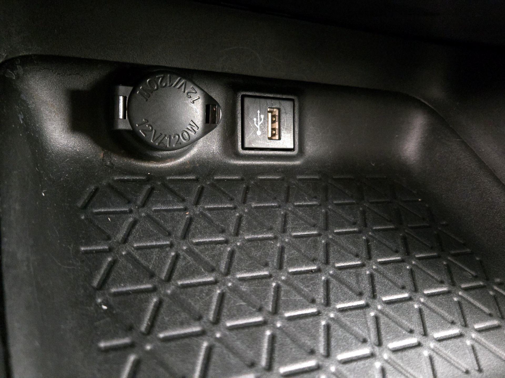 Thumbnail: 2023 Toyota RAV4 - 18