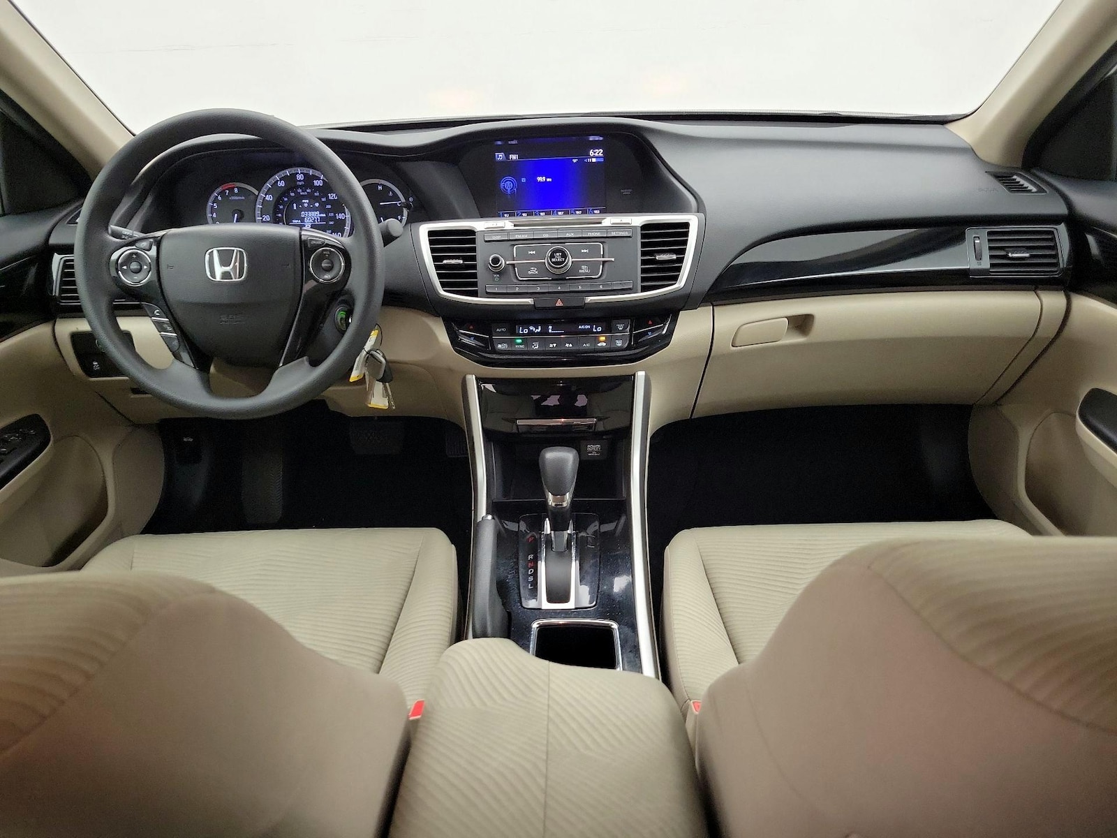 2017 Honda Accord LX - Photo 10