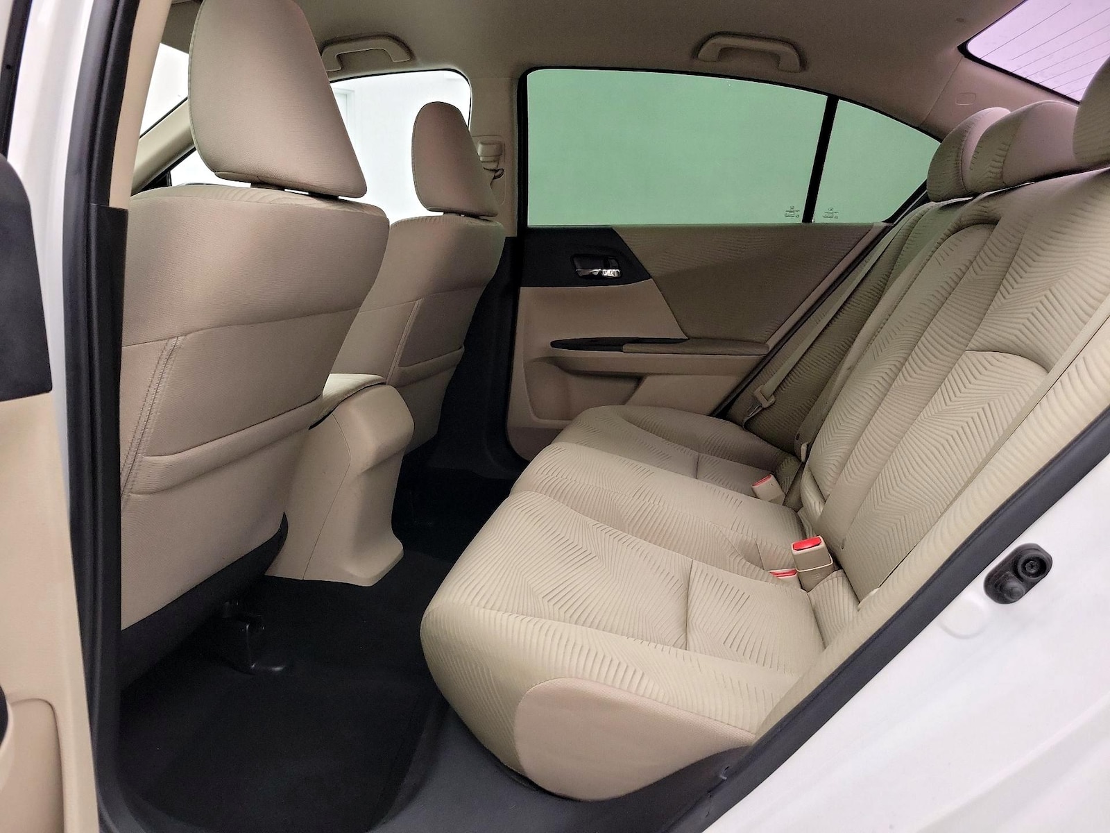 2017 Honda Accord LX - Photo 19