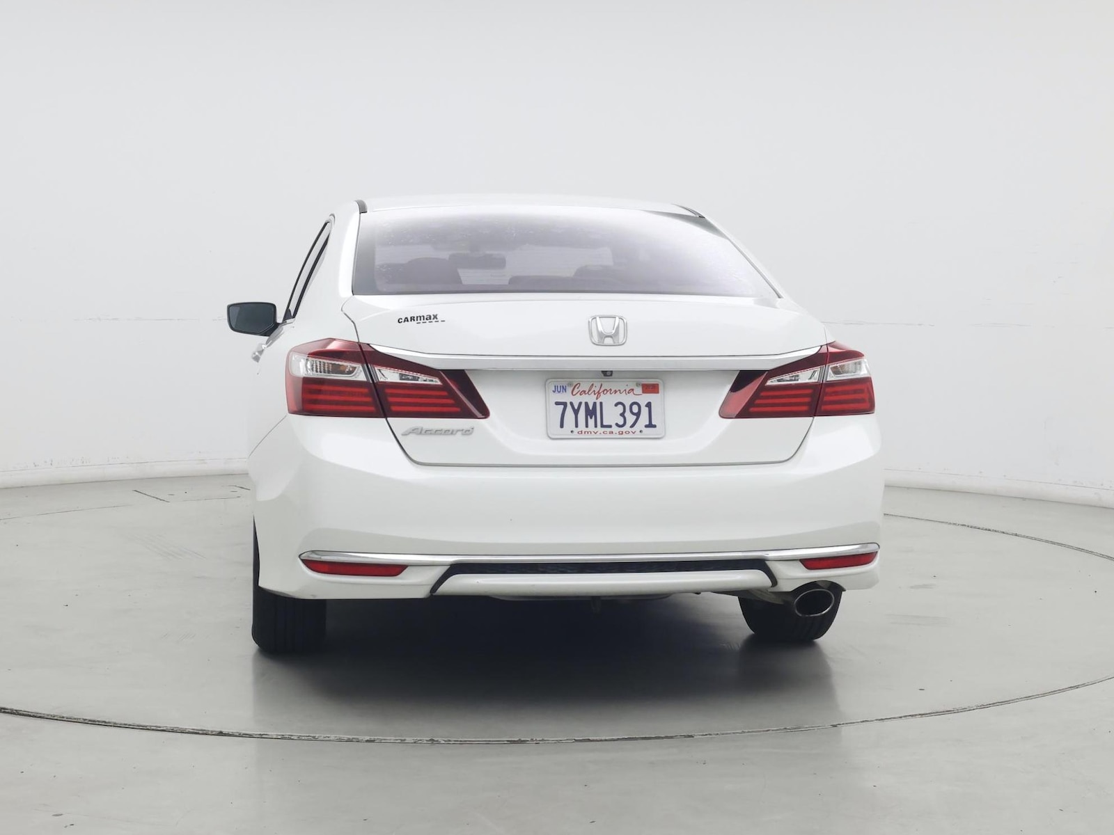 2017 Honda Accord LX - Photo 7