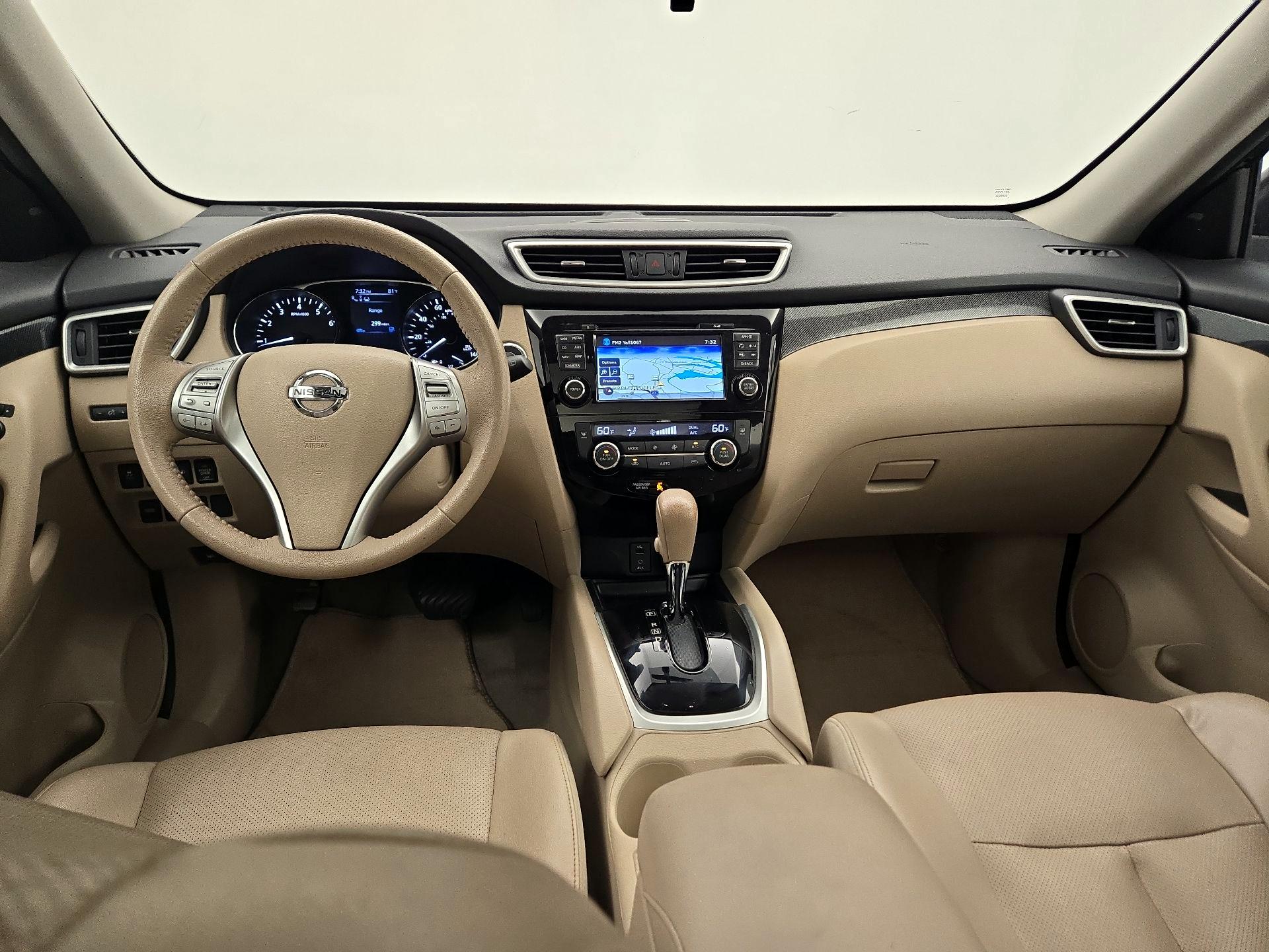 Thumbnail: 2015 Nissan Rogue - 9