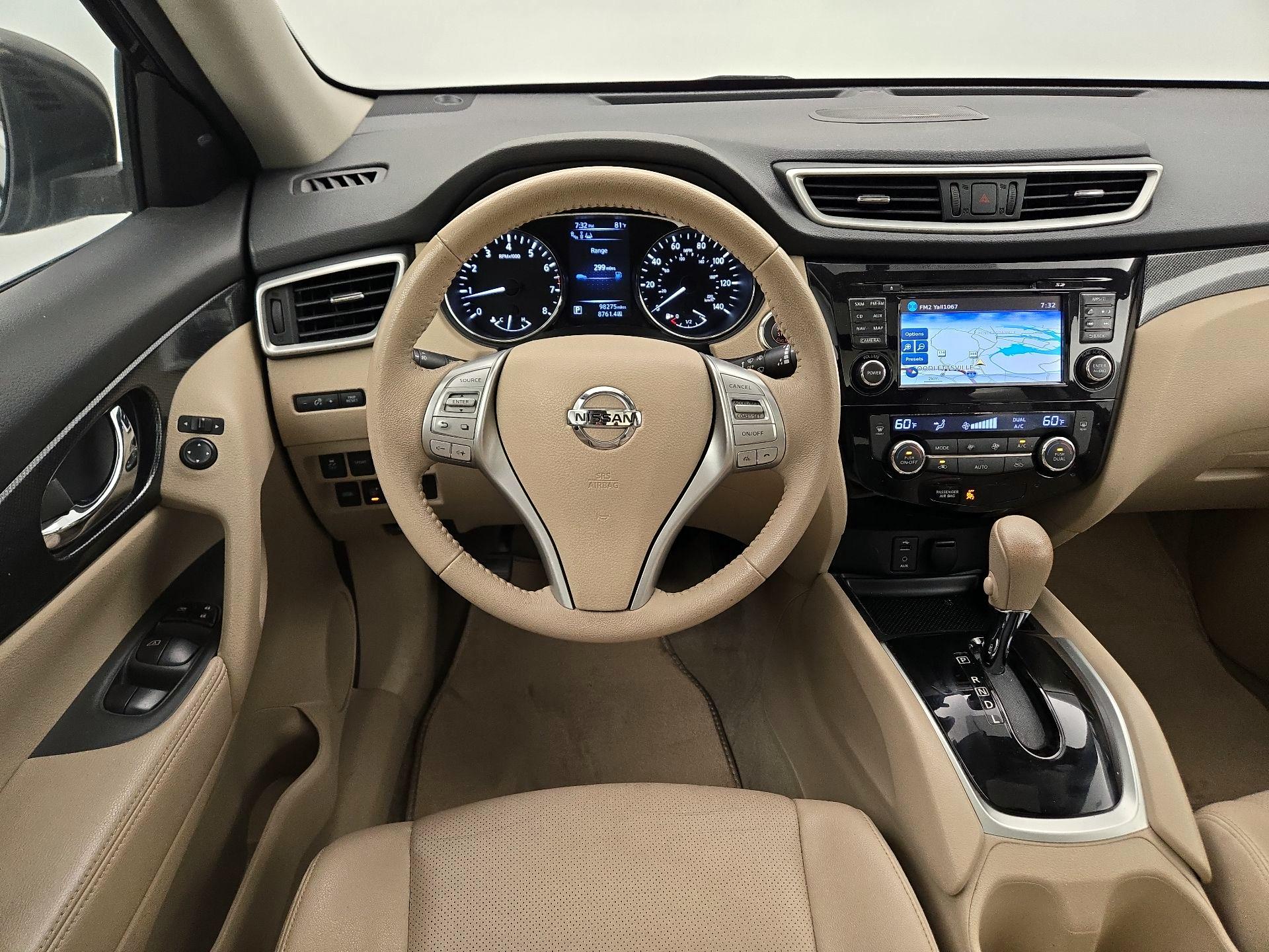 Thumbnail: 2015 Nissan Rogue - 10