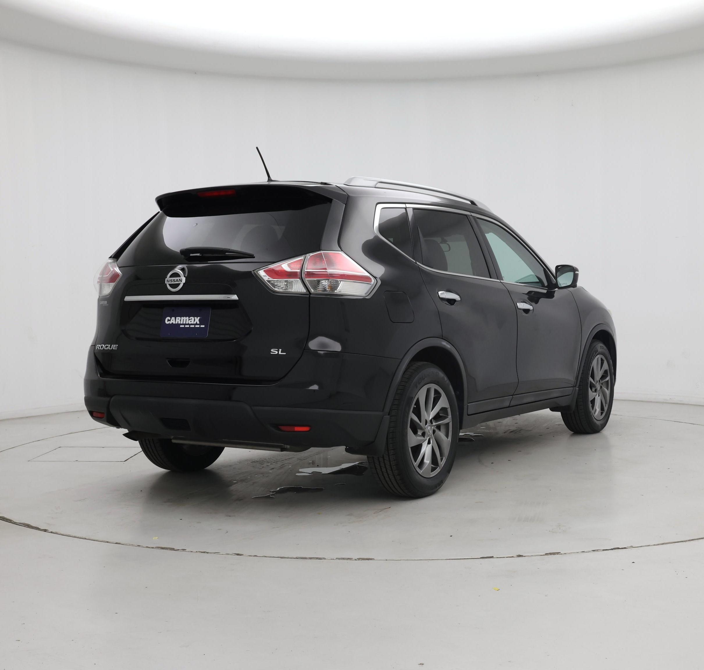 Thumbnail: 2015 Nissan Rogue - 8