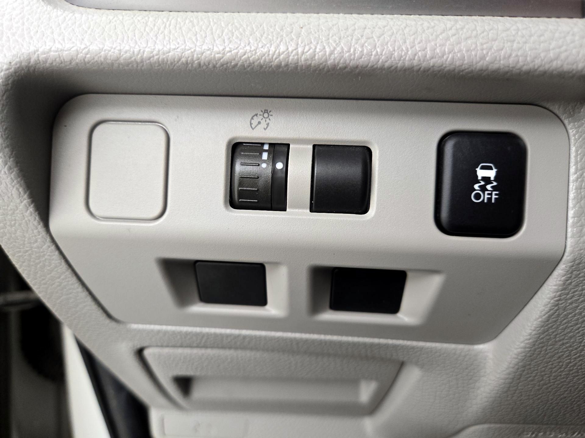 Thumbnail: 2015 Subaru Forester - 13