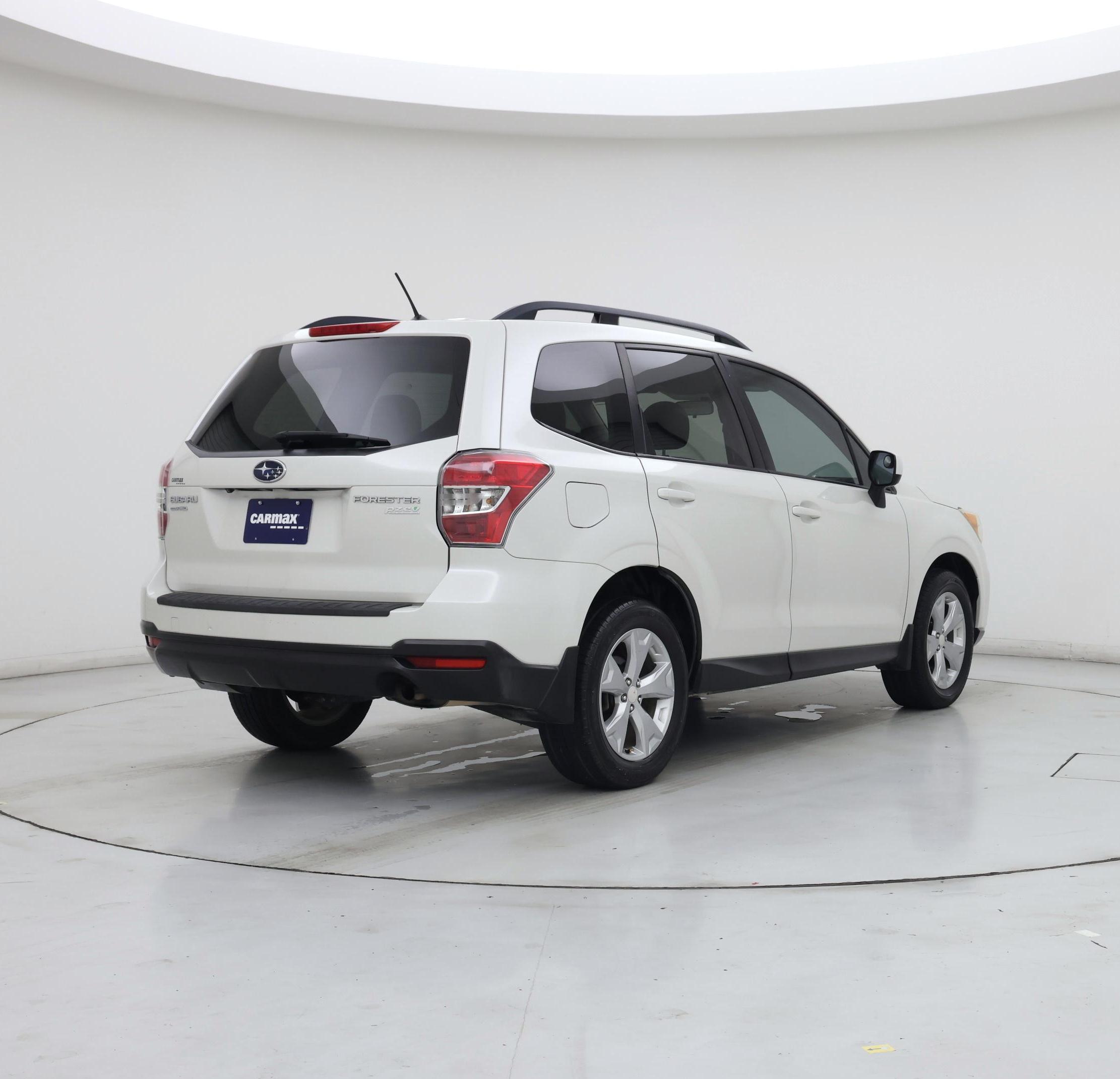 Thumbnail: 2015 Subaru Forester - 8