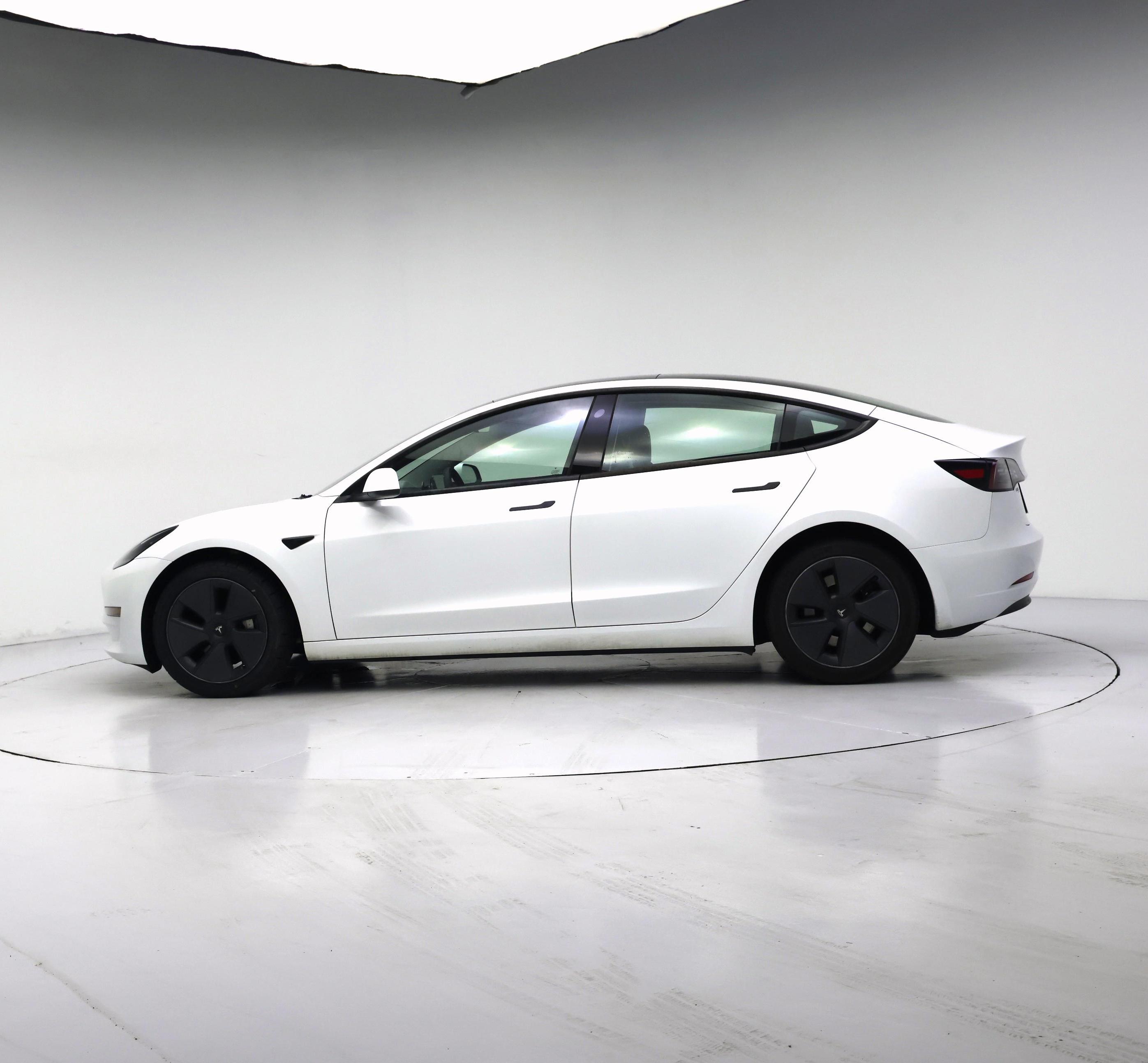 Thumbnail: 2023 Tesla Model 3 - 3