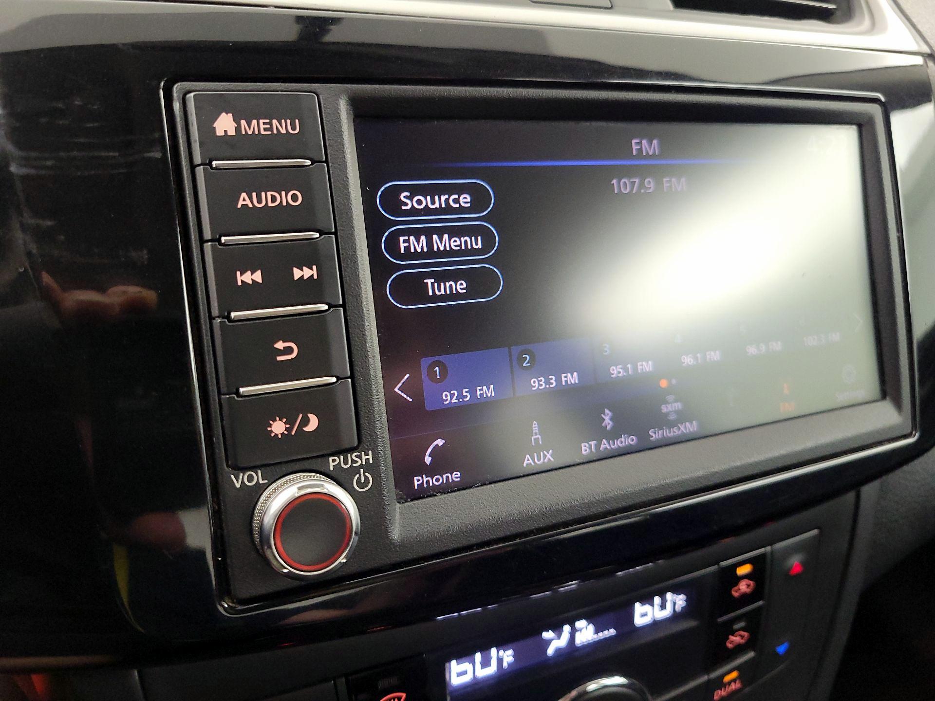 Thumbnail: 2019 Nissan Sentra - 15