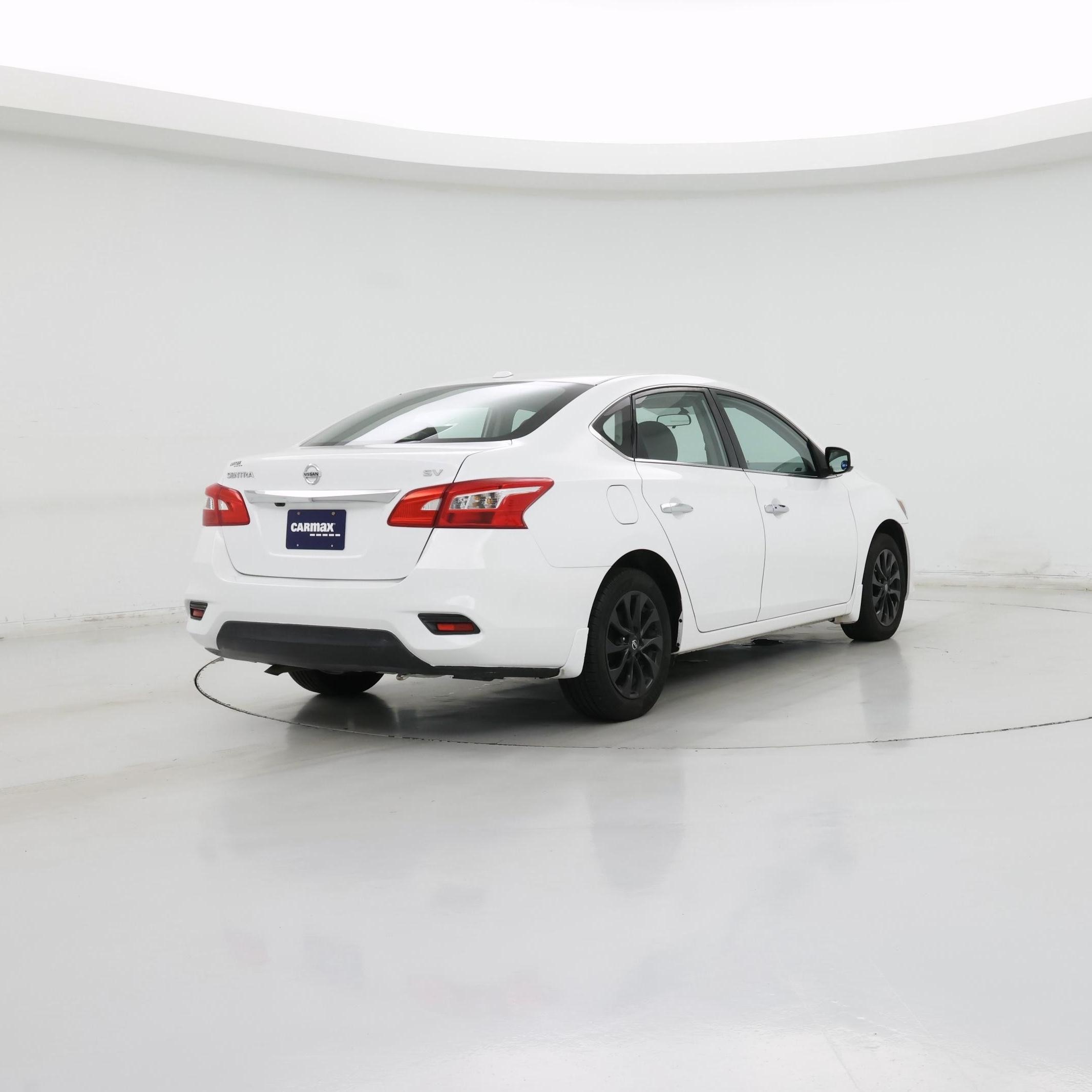 Thumbnail: 2019 Nissan Sentra - 8