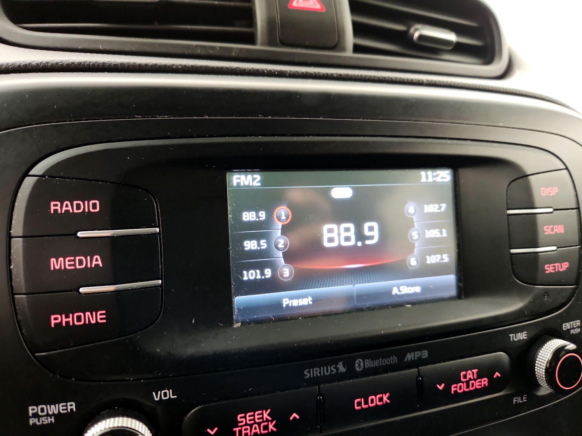 Thumbnail: 2016 Kia Soul - 15