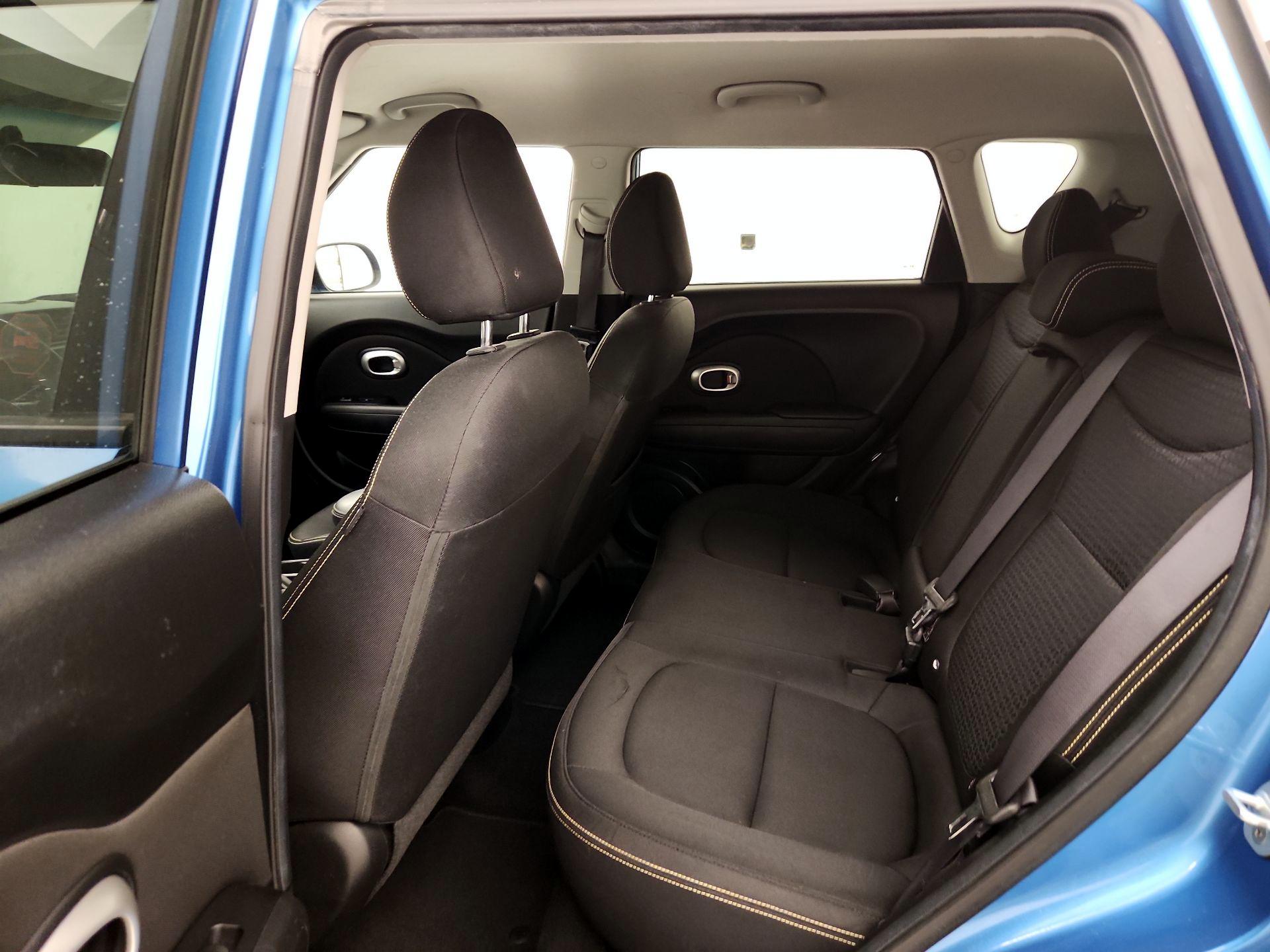 Thumbnail: 2016 Kia Soul - 19