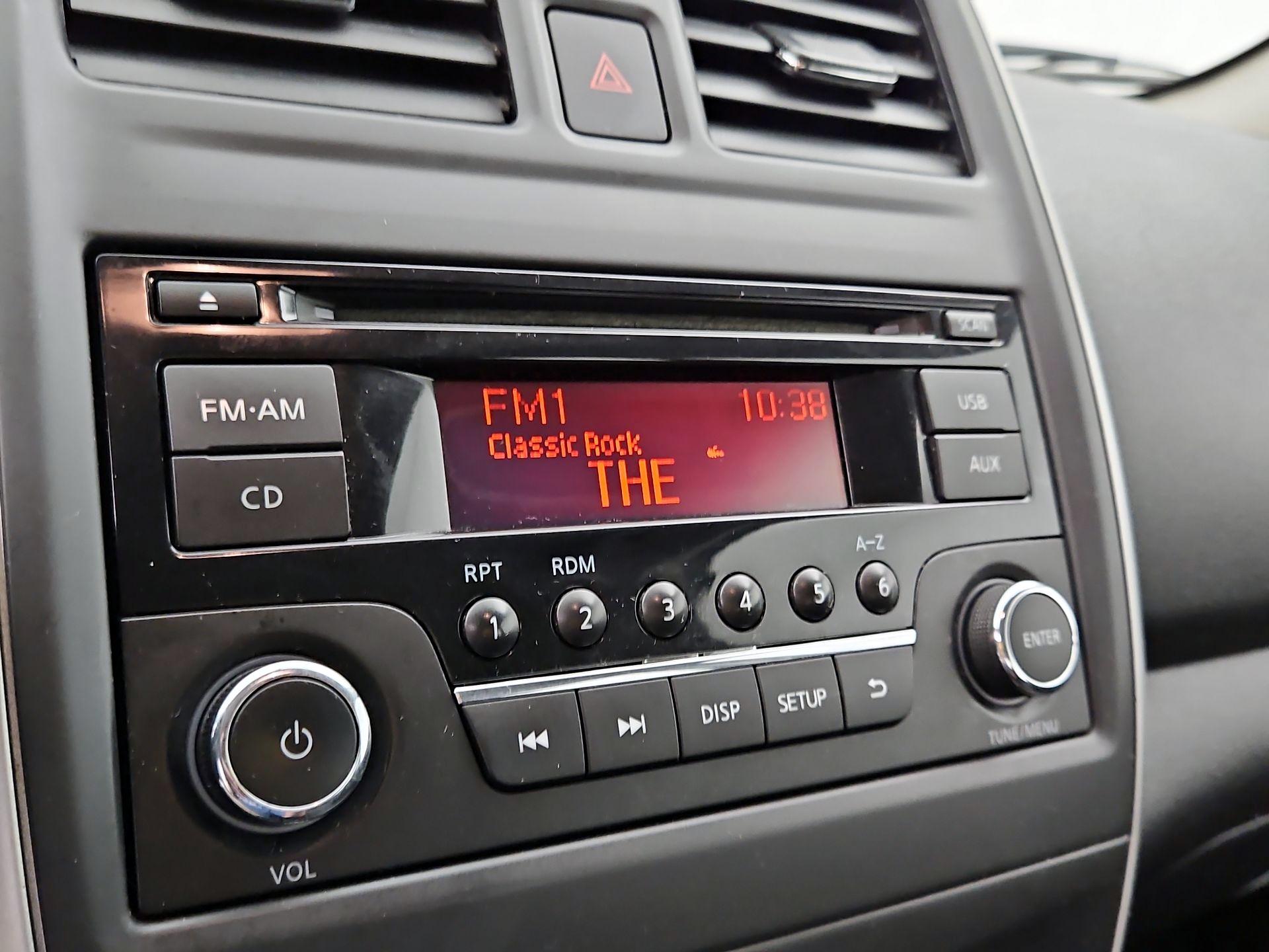 Thumbnail: 2018 Nissan Versa - 14