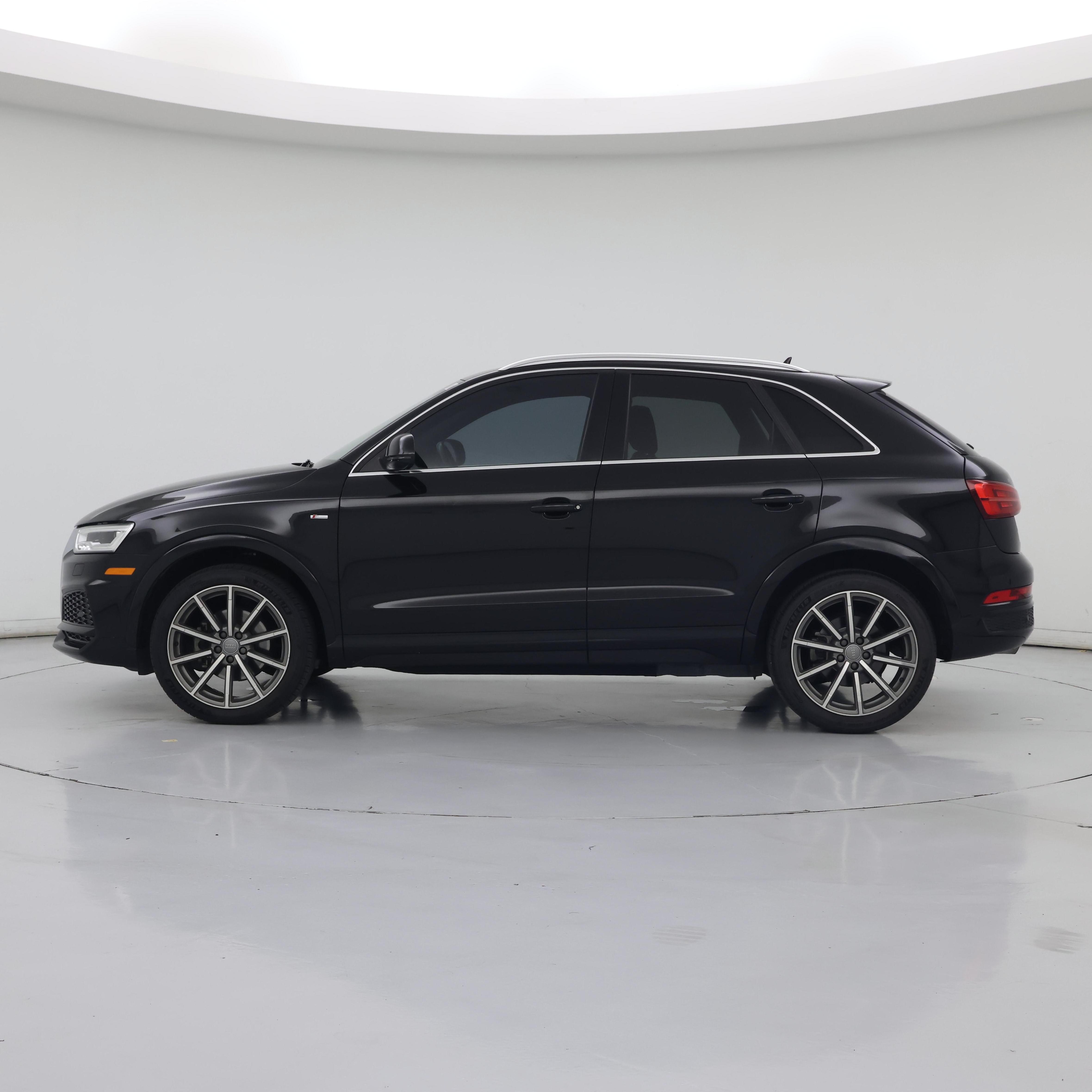 Thumbnail: 2018 Audi Q3 - 3