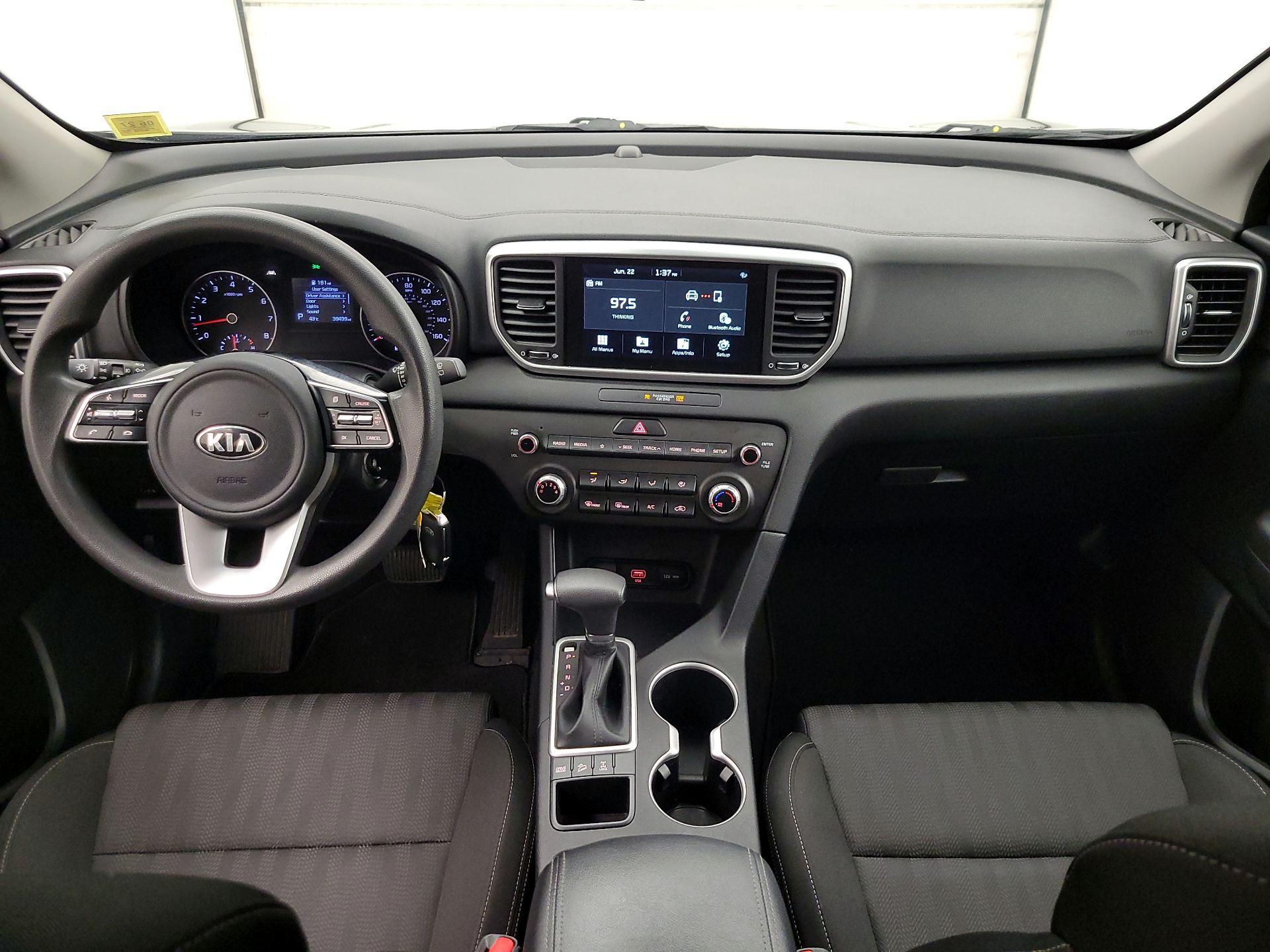 Thumbnail: 2022 Kia Sportage - 9