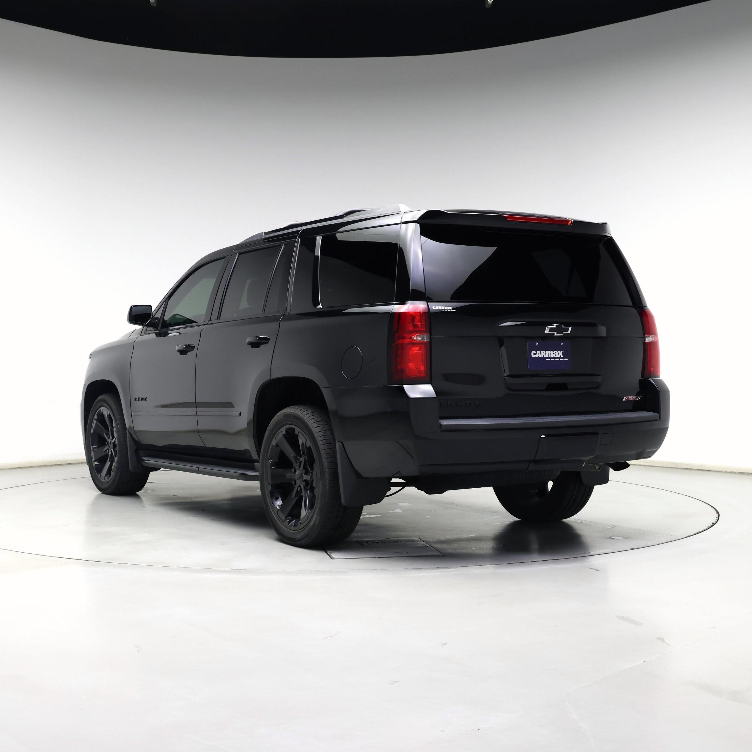 Thumbnail: 2019 Chevrolet Tahoe - 2