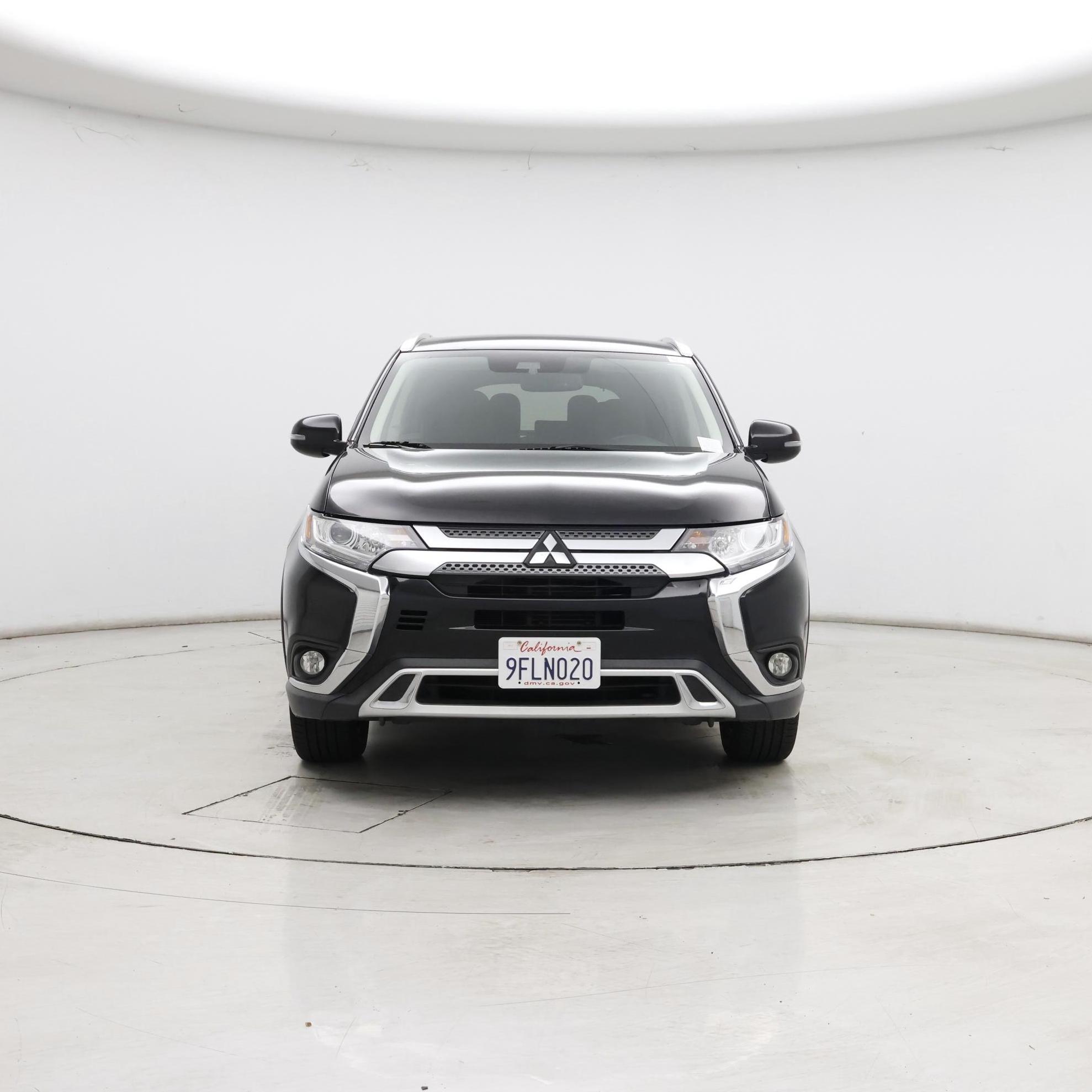 Thumbnail: 2020 Mitsubishi Outlander - 5