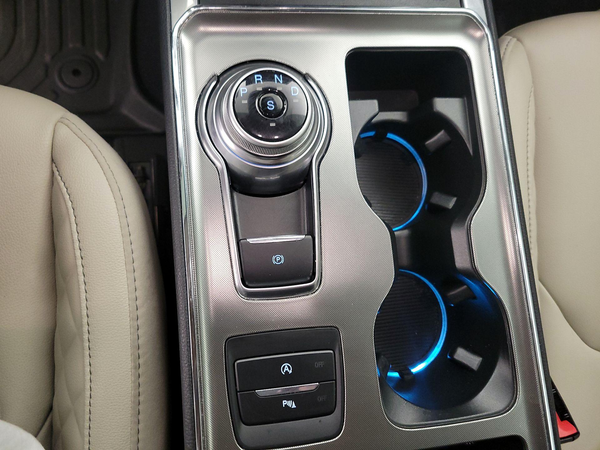 Thumbnail: 2024 Ford Edge - 18