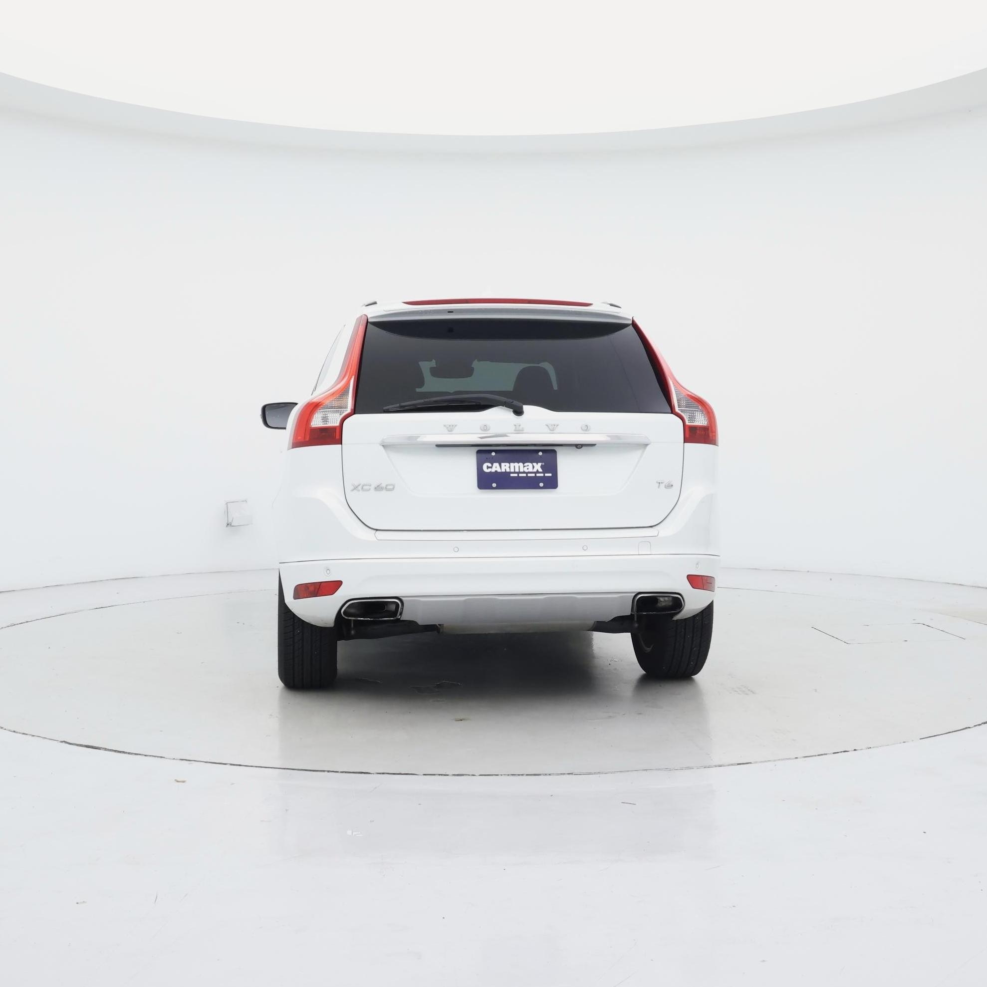 Thumbnail: 2016 Volvo XC60 - 6