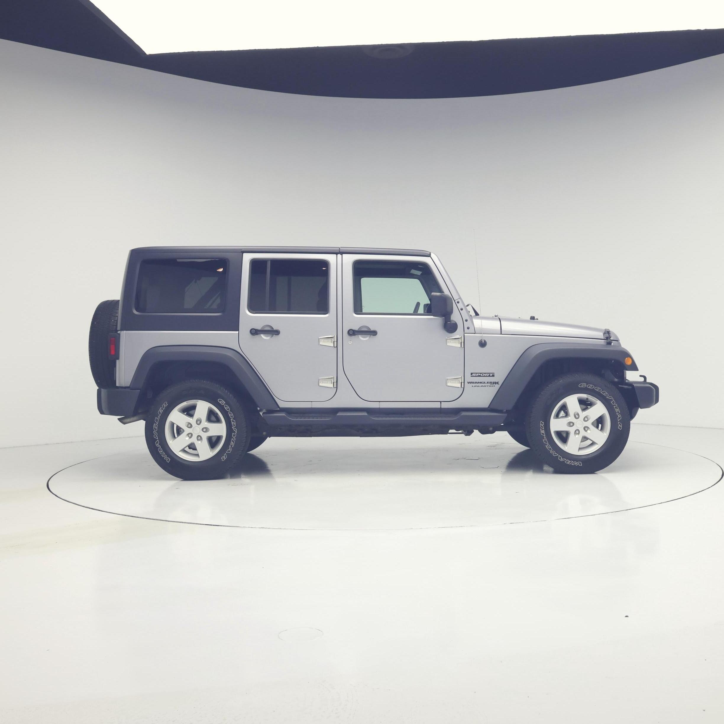 Thumbnail: 2018 Jeep Wrangler - 7