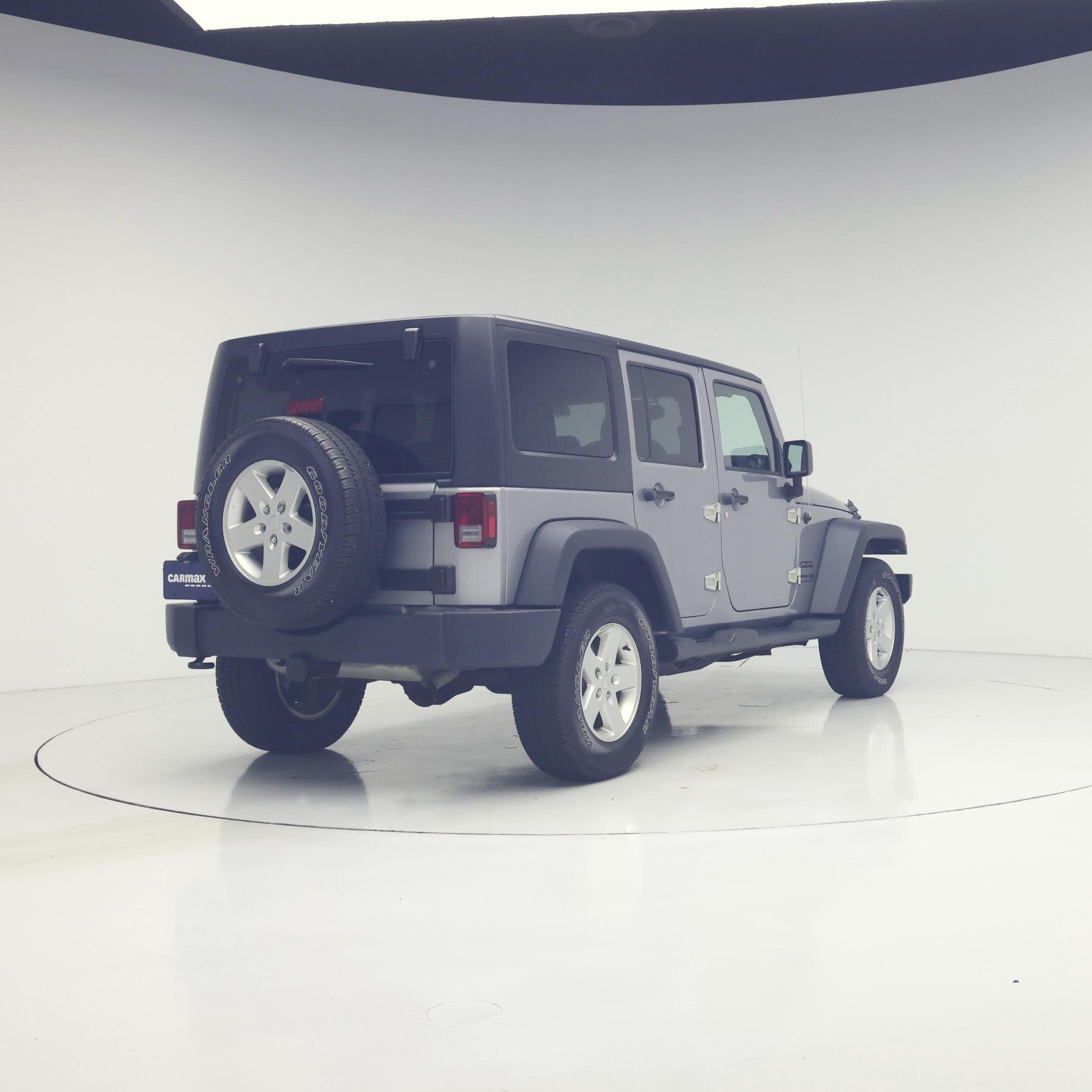 Thumbnail: 2018 Jeep Wrangler - 8