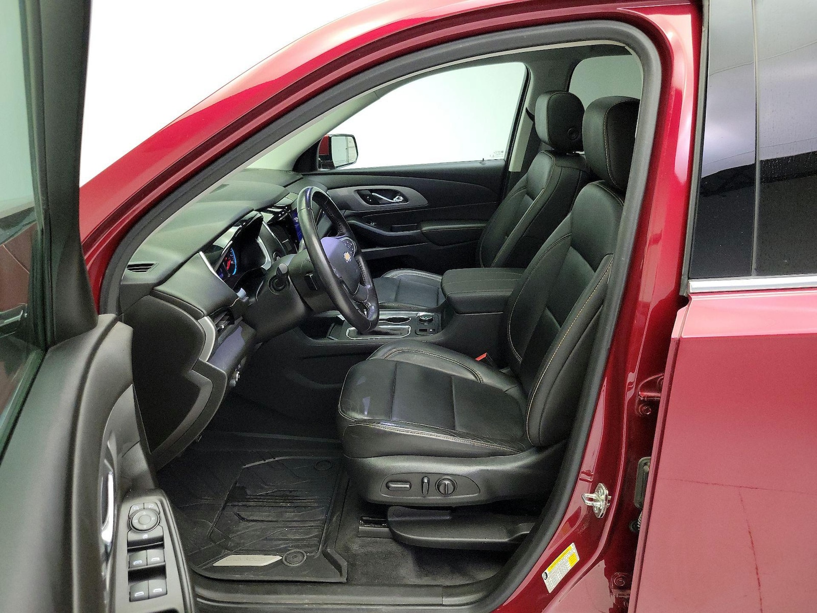 2020 Chevrolet Traverse 3LT - Photo 12