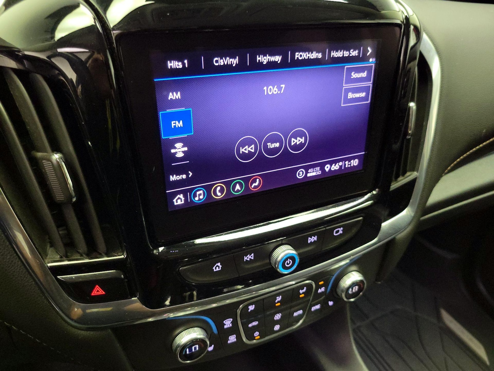 2020 Chevrolet Traverse 3LT - Photo 16
