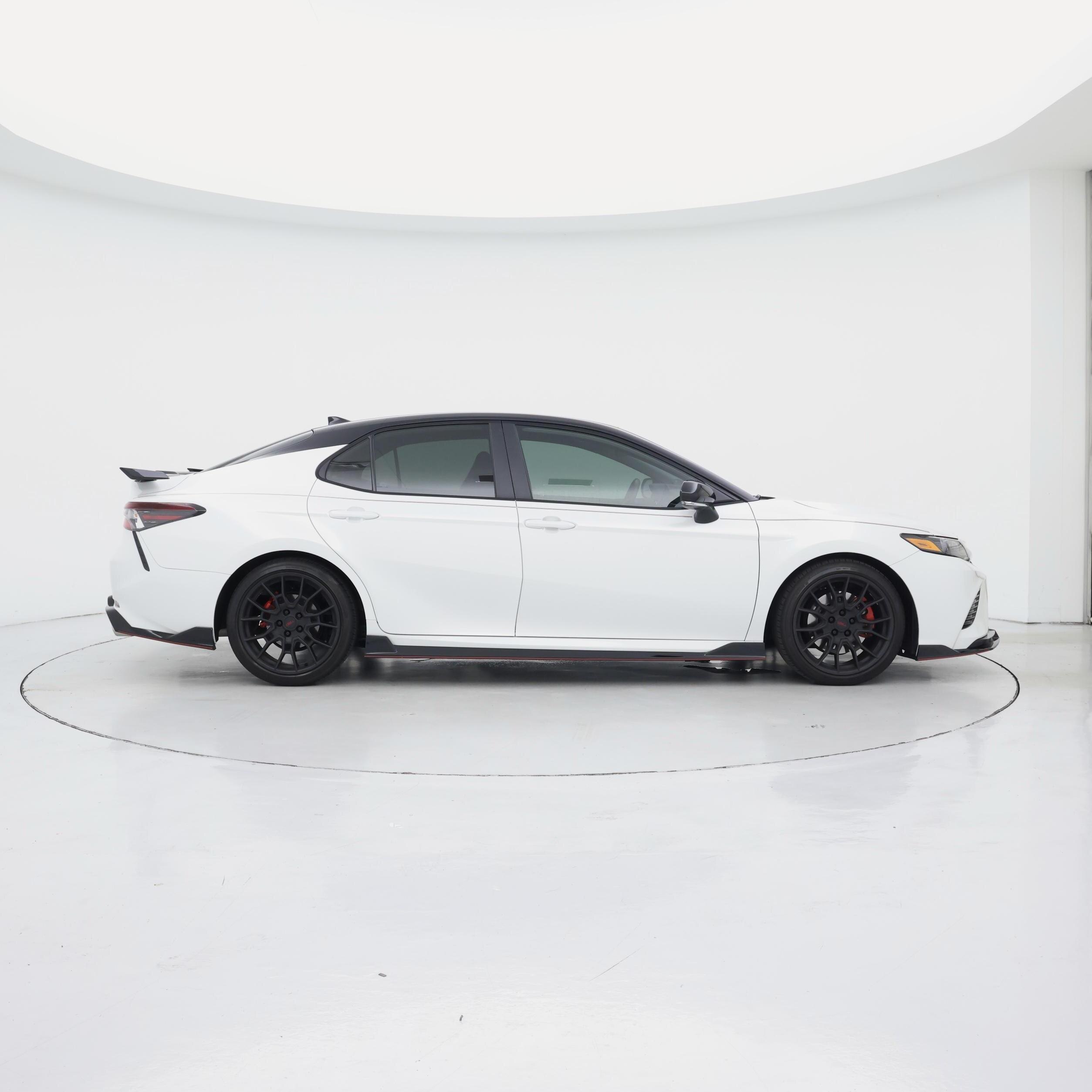 Thumbnail: 2022 Toyota Camry - 7