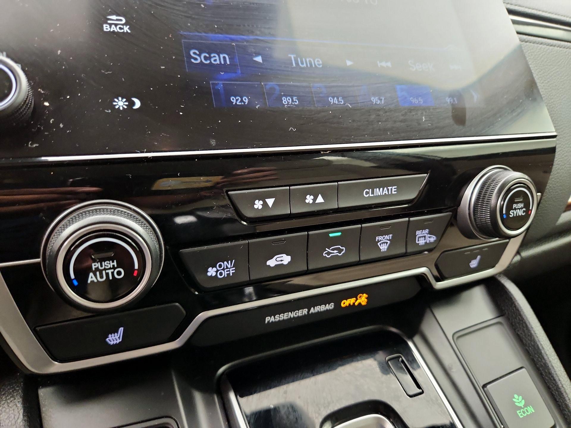 Thumbnail: 2018 Honda CR-V - 16