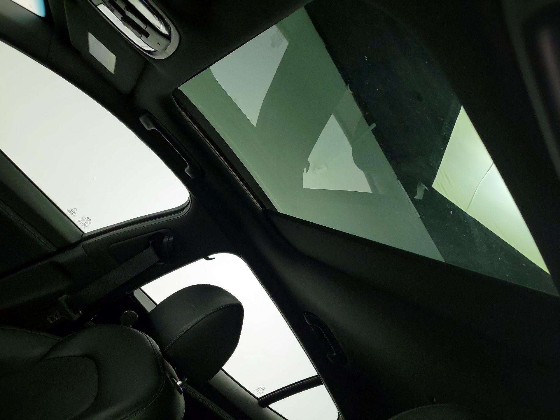 Thumbnail: 2022 Kia Stinger - 20