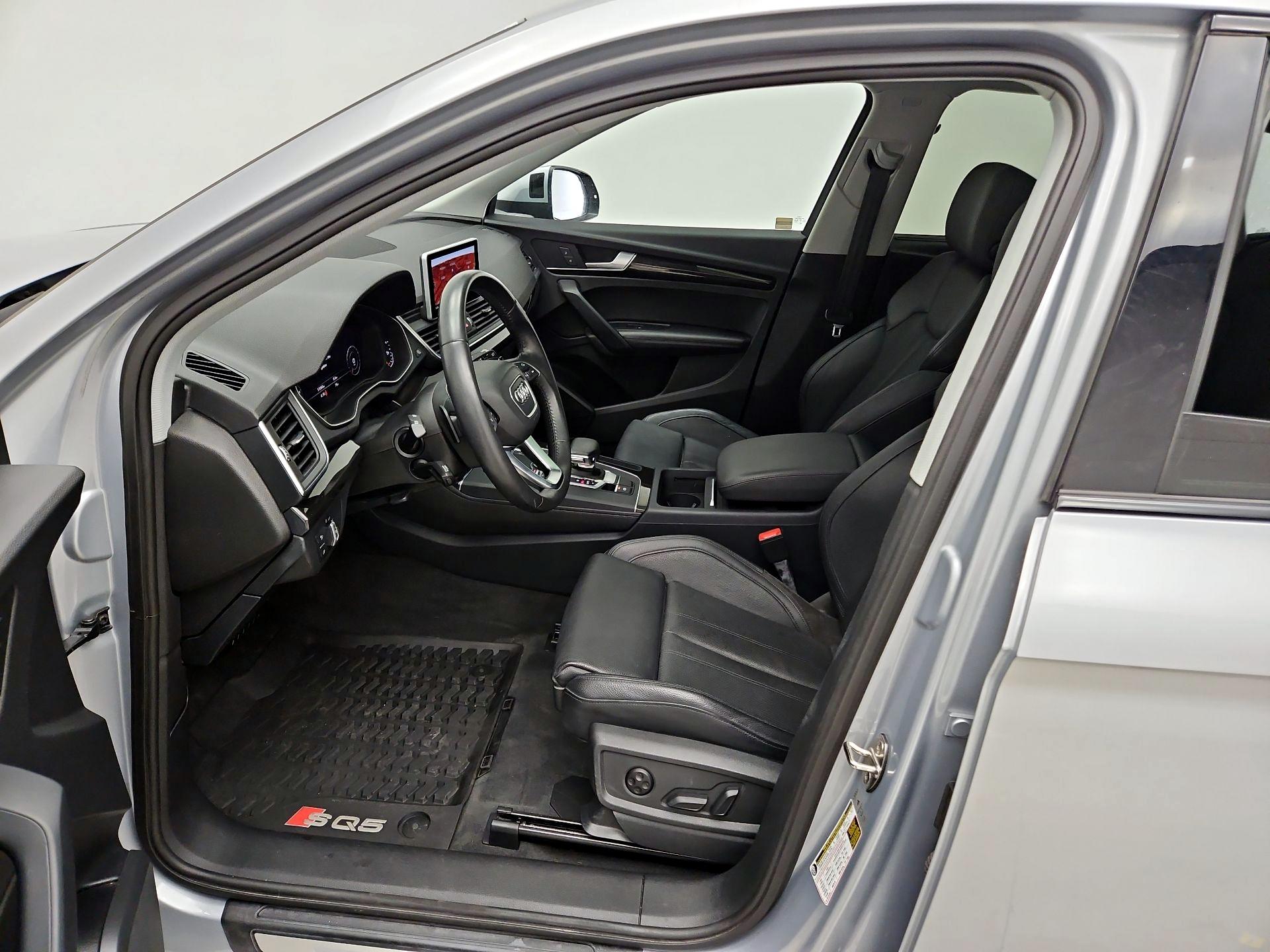 Thumbnail: 2019 Audi Q5 - 11