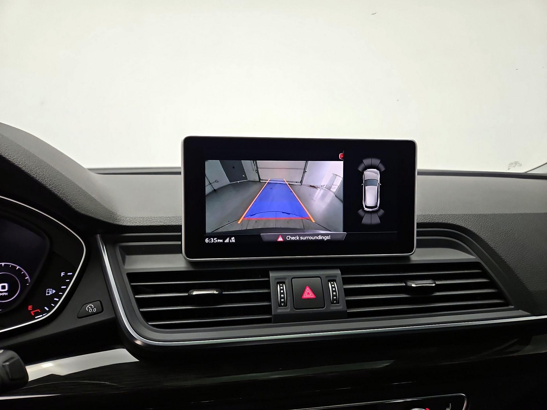 Thumbnail: 2019 Audi Q5 - 15